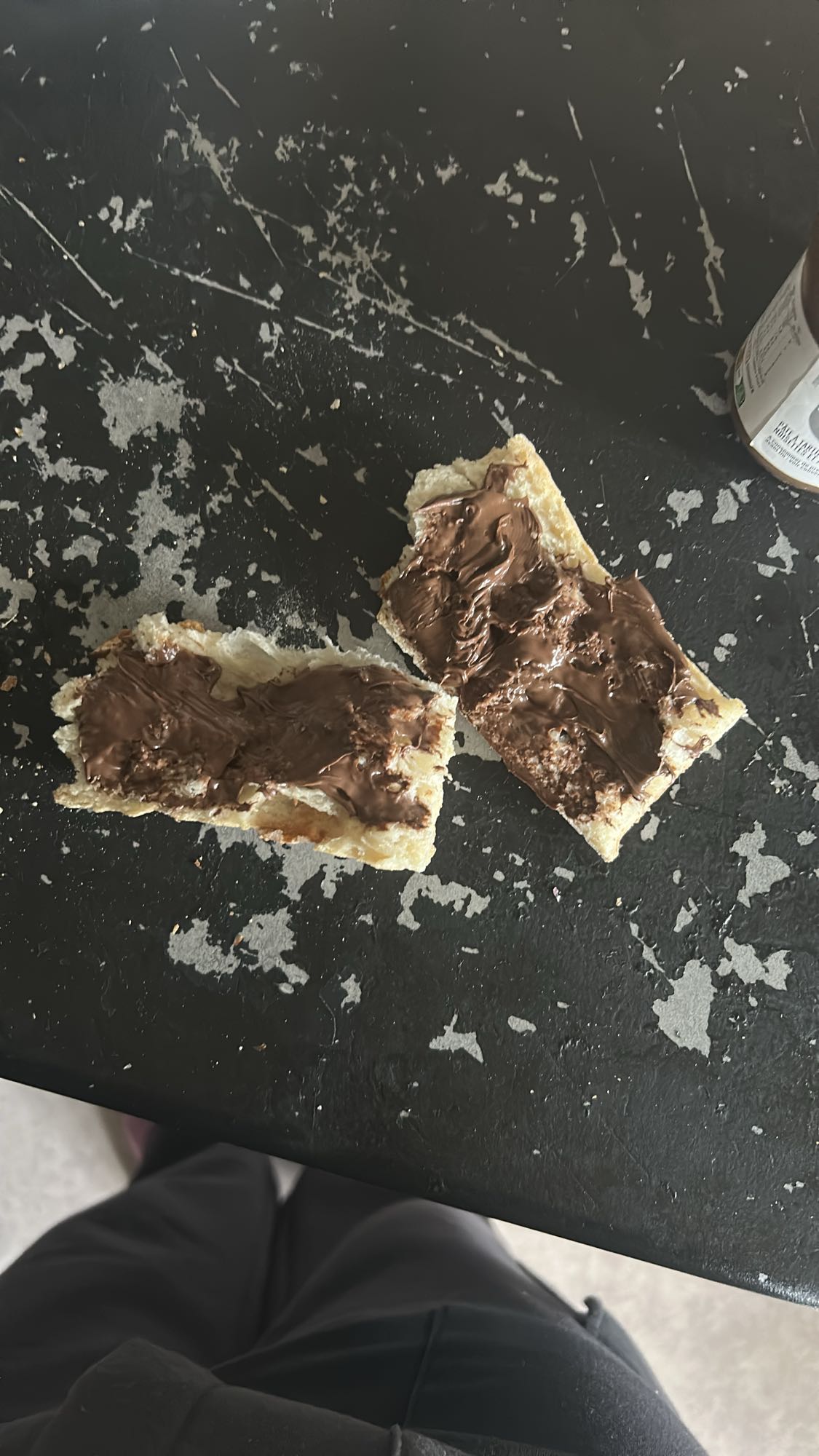 Pain tartiné au chocolat