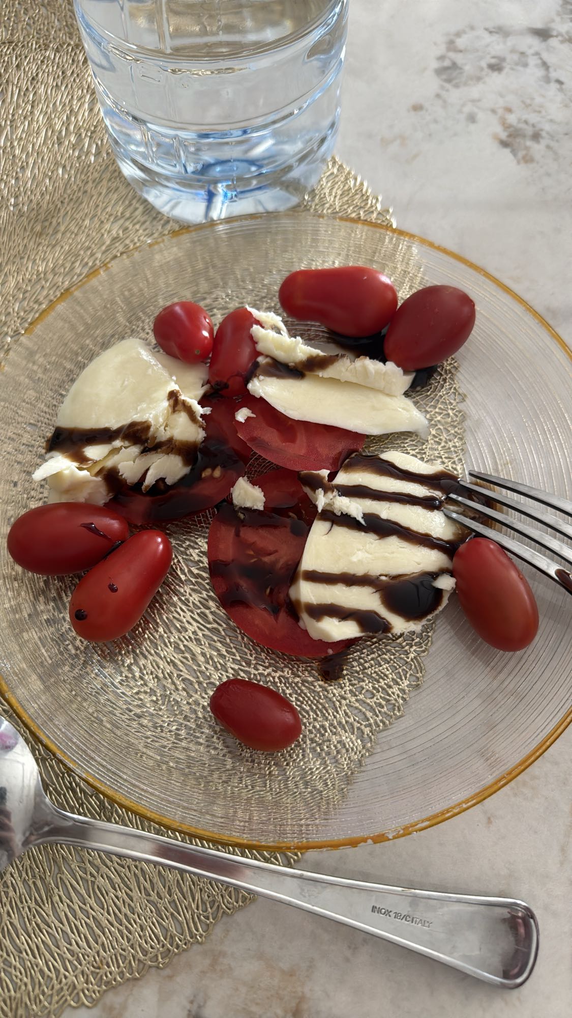 Капрезе с бальзамиком