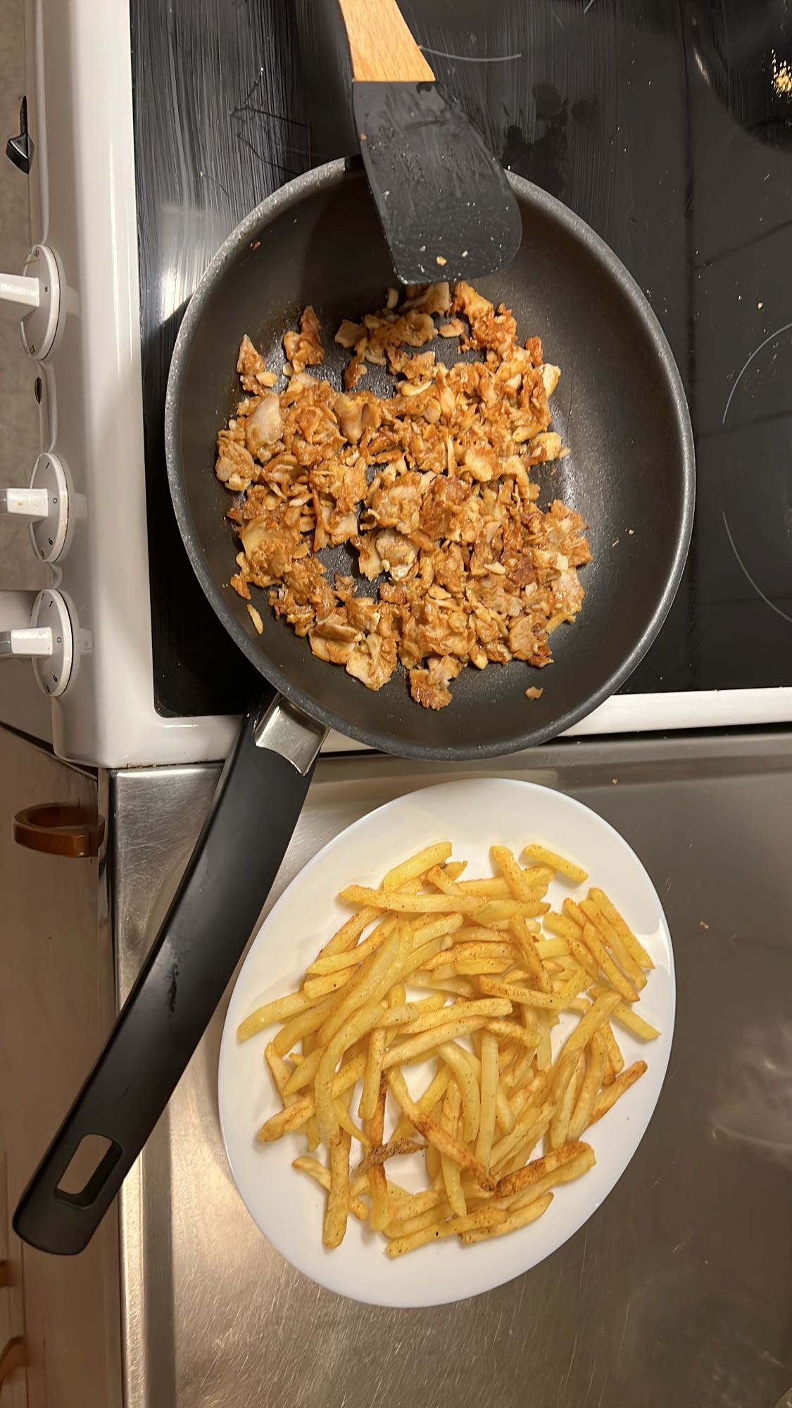 Kycklingkebab med pommes
