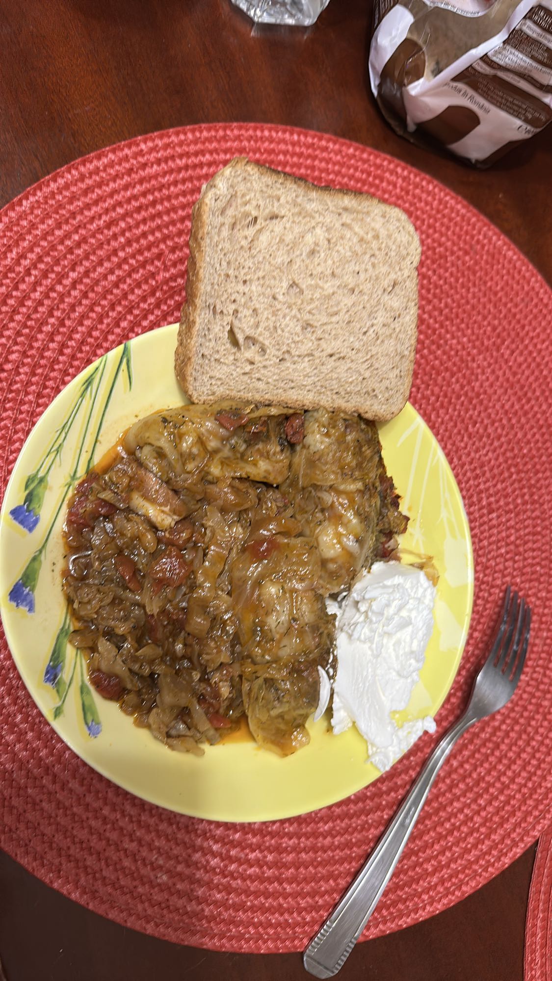 Sarmale cu pâine și smântână