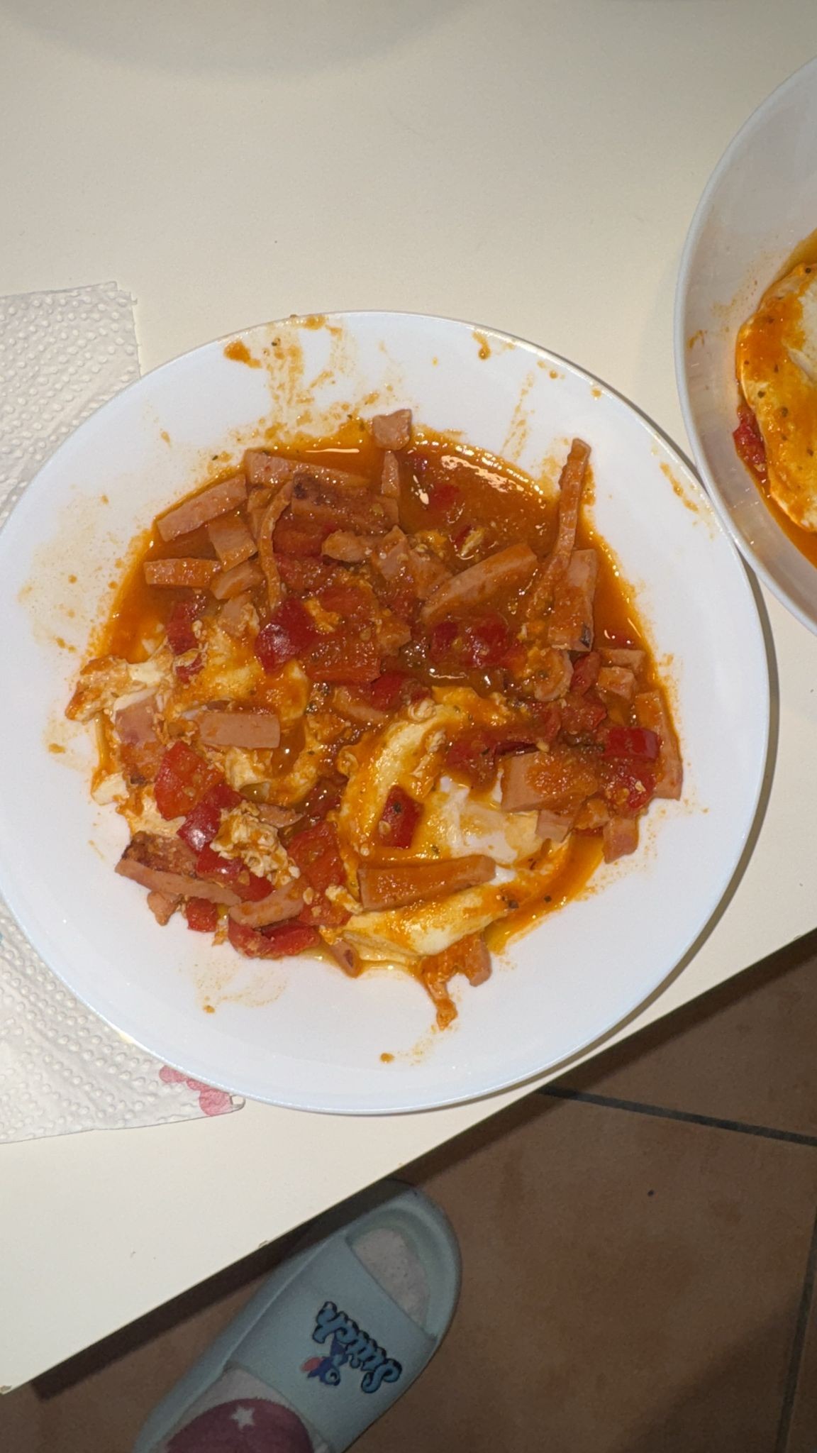 Eggs with sausage & tomato