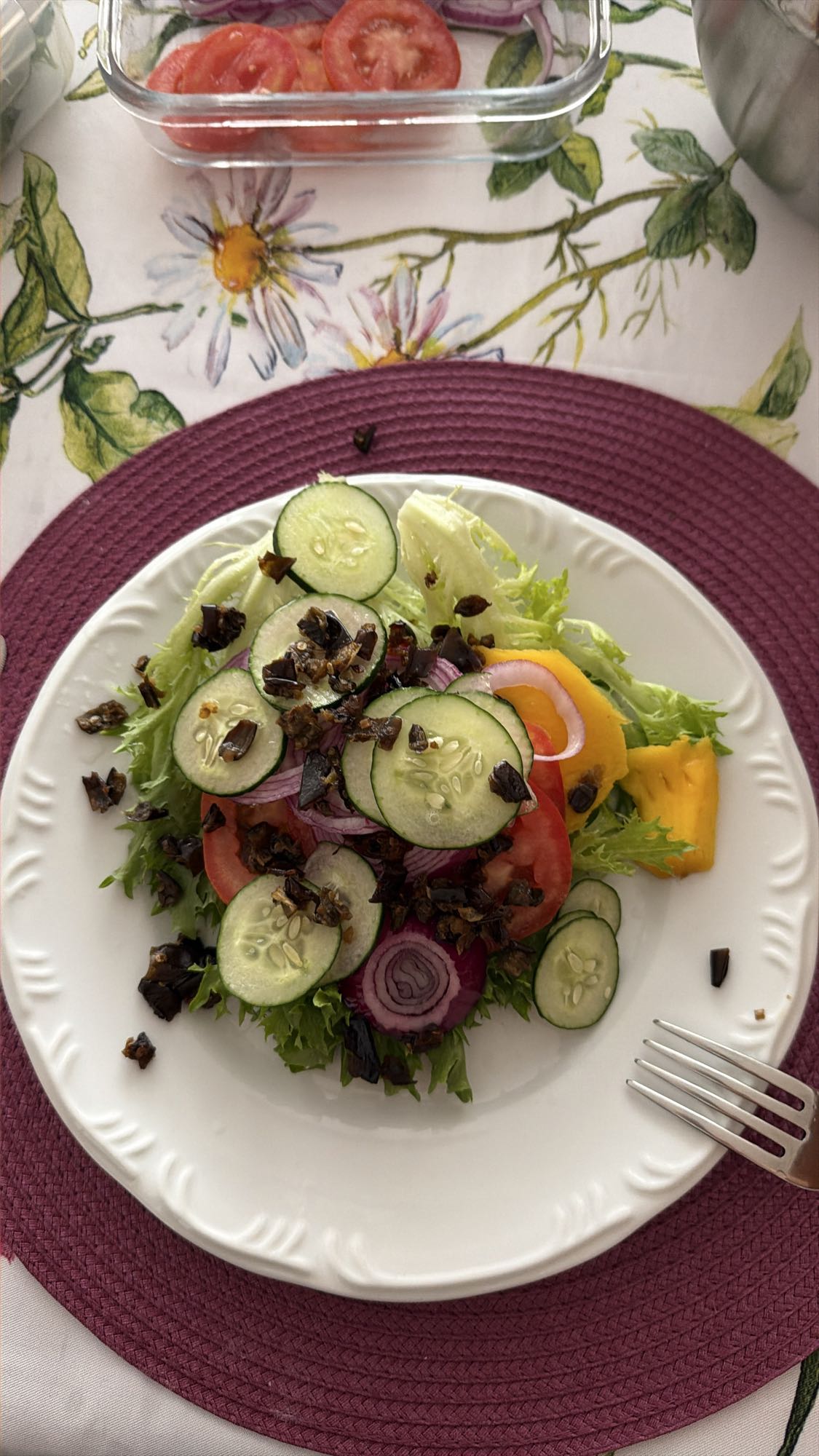 Salada fresca colorida