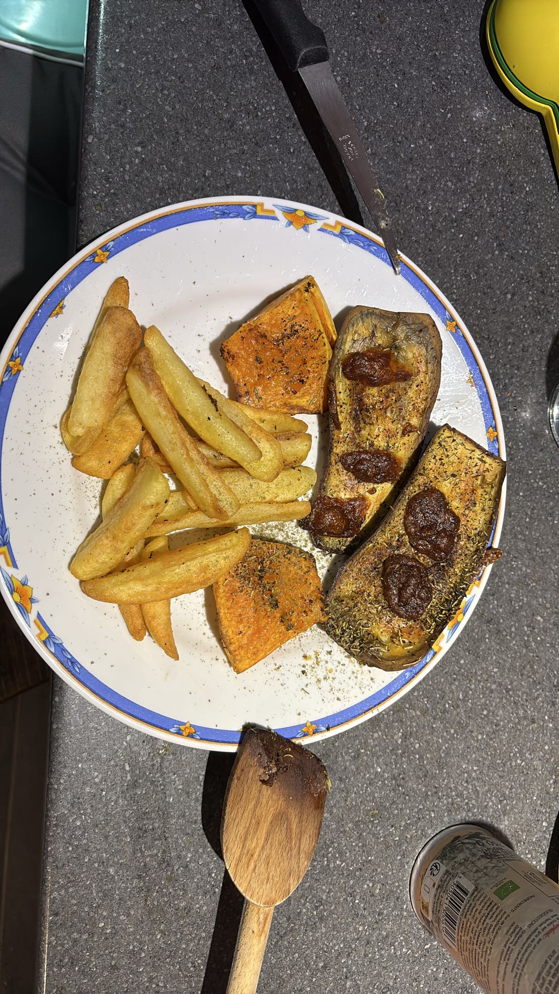 Assiette légumes et frites à la citrouille