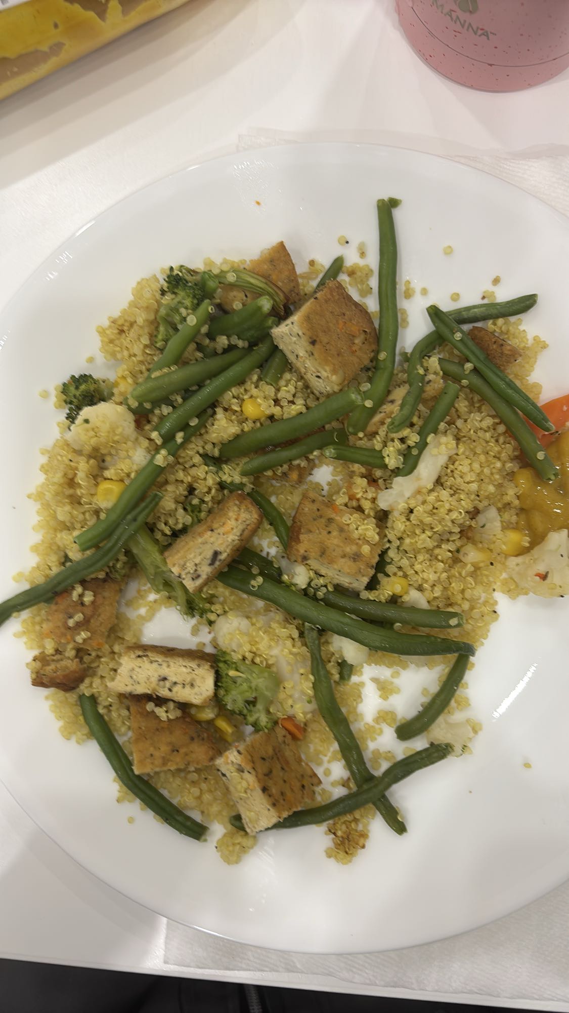 Quinoa légumes tofu