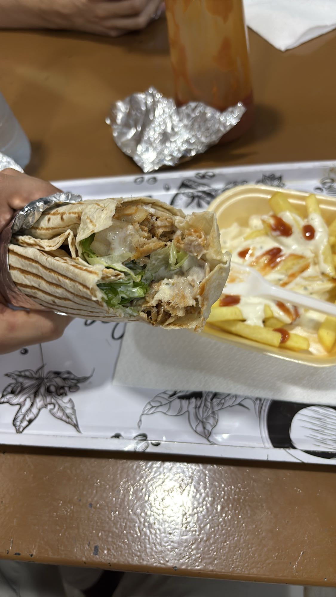 shawarma con papas fritas