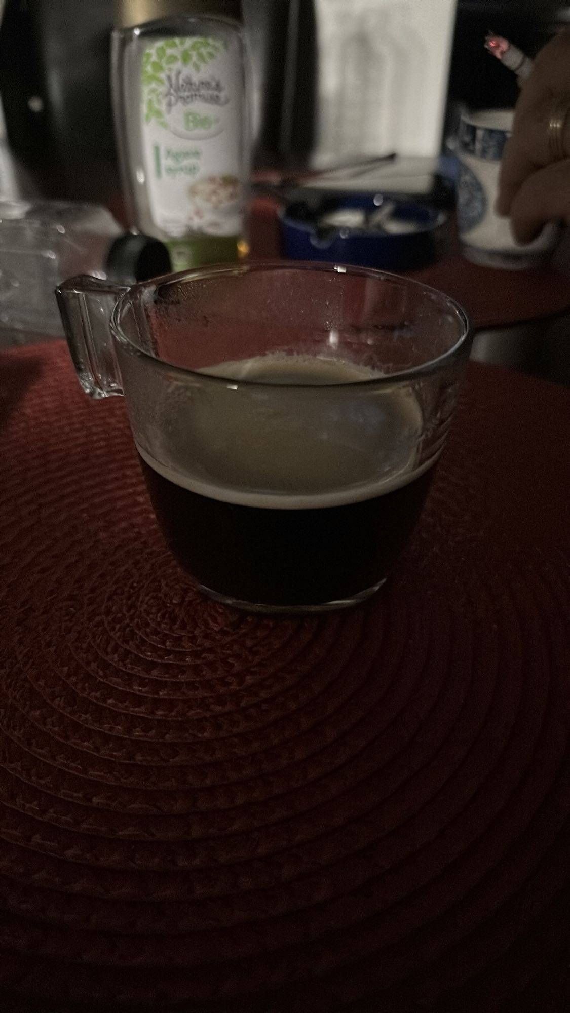 Cafea neagră simplă