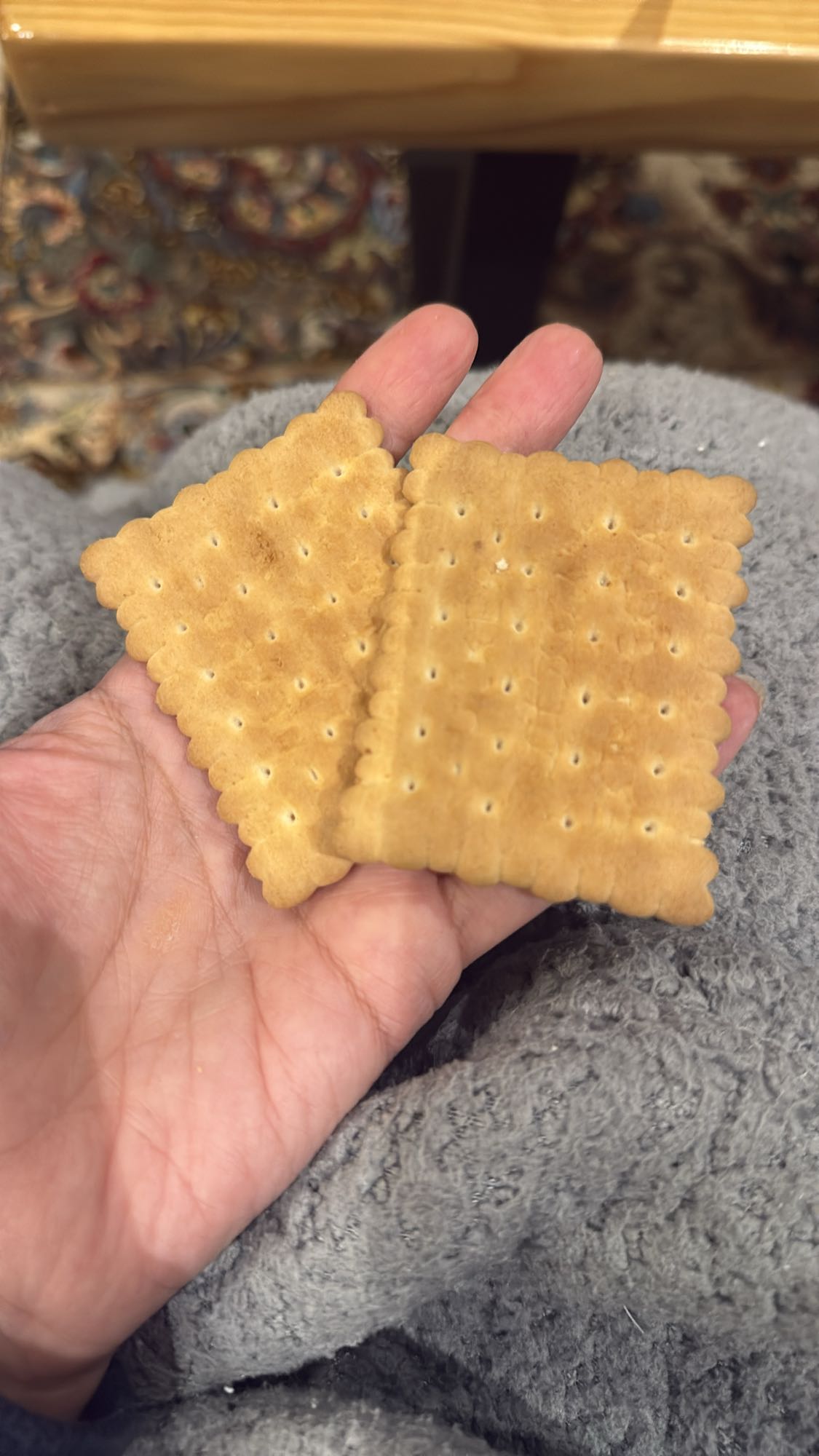 plain tea biscuits