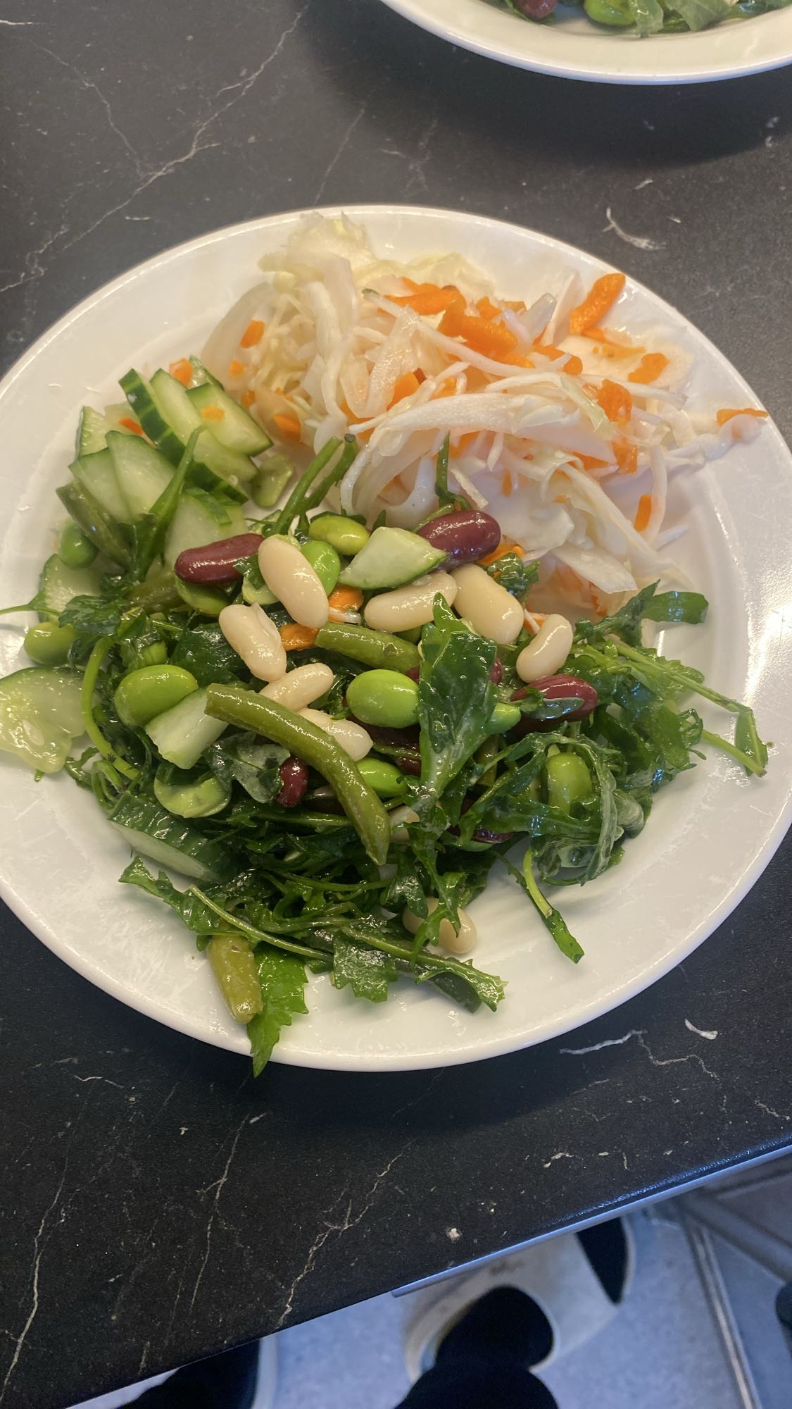 Blandad grönsakssallad