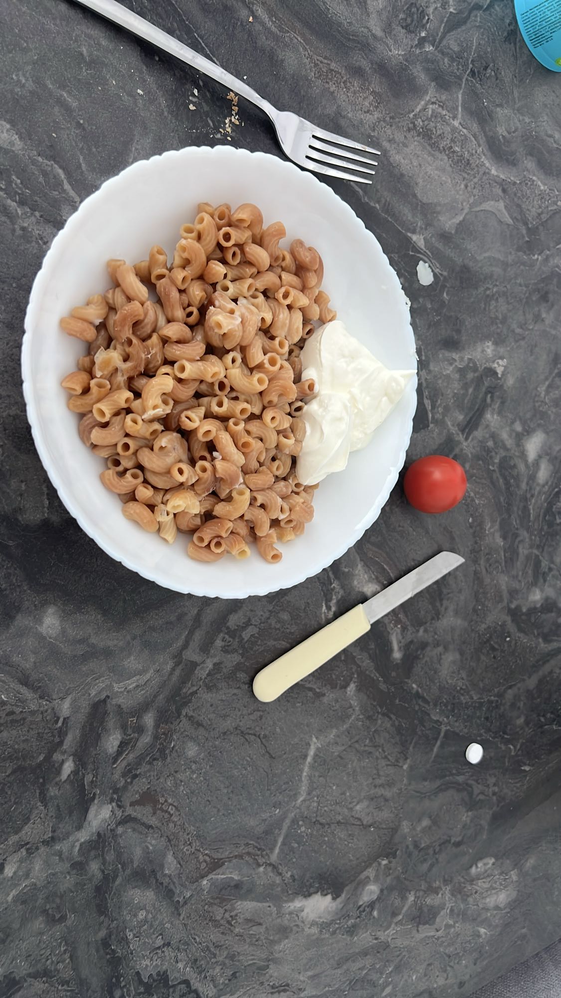 մակարոն սերուցքով