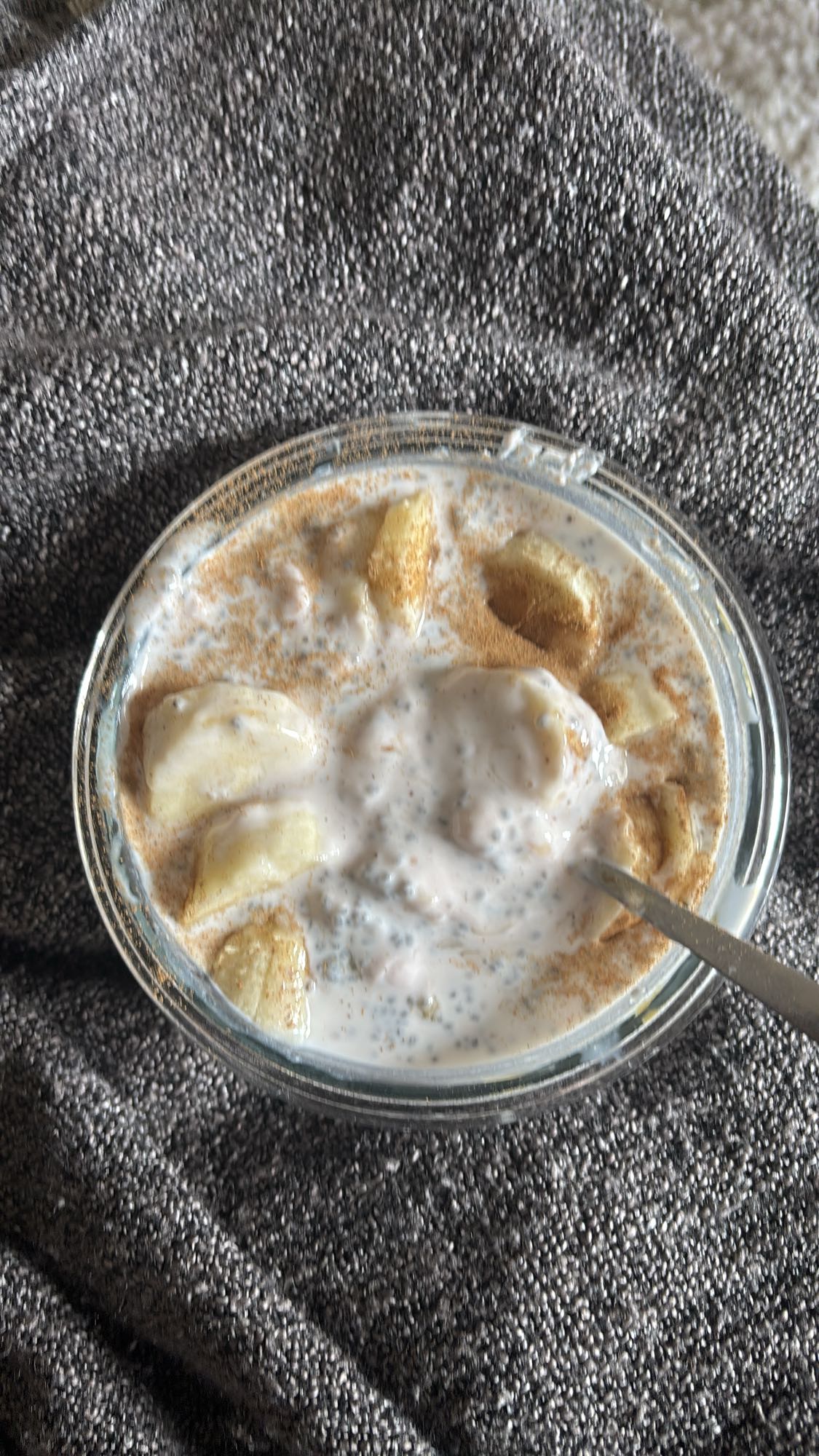Bananyoghurt med chia