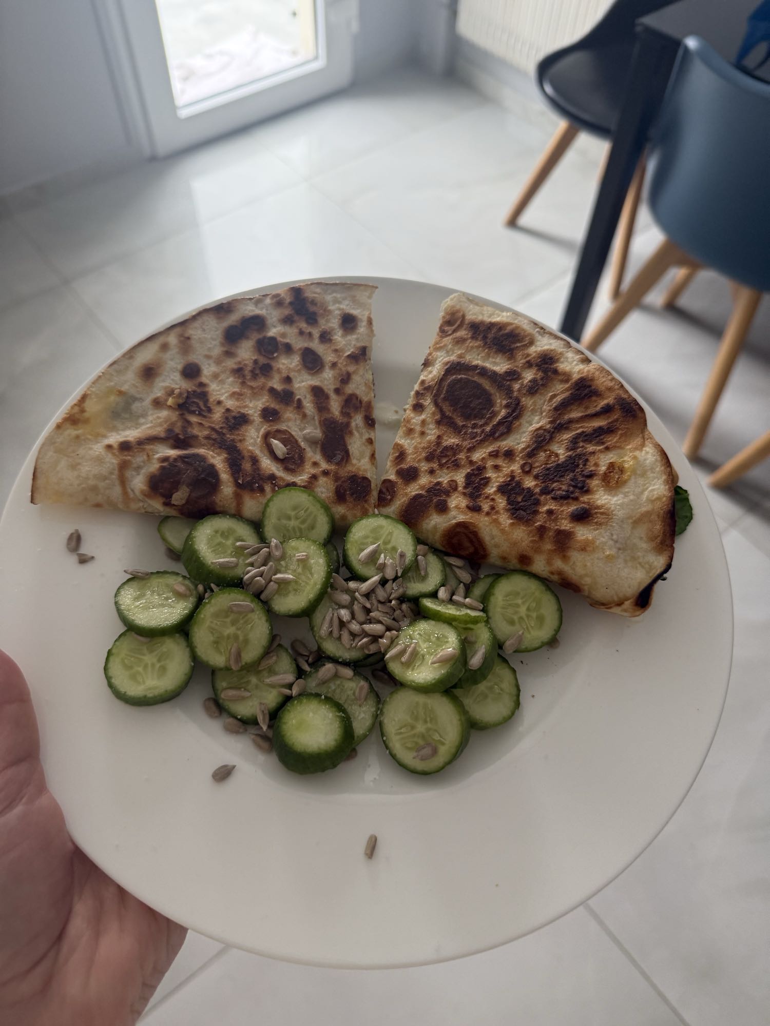 Quesadilla et concombre