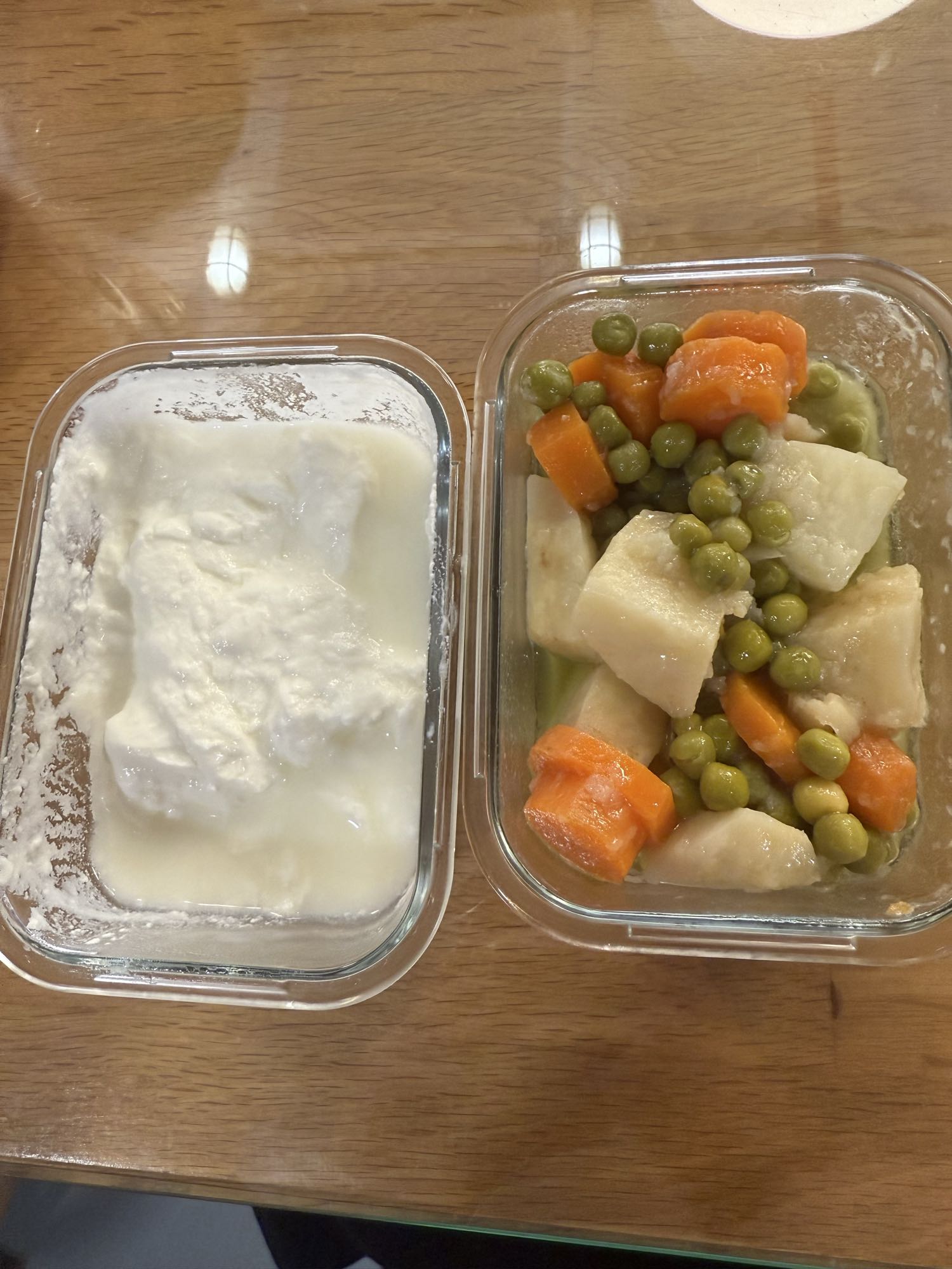 Yoğurt ve zeytinyağlı sebze