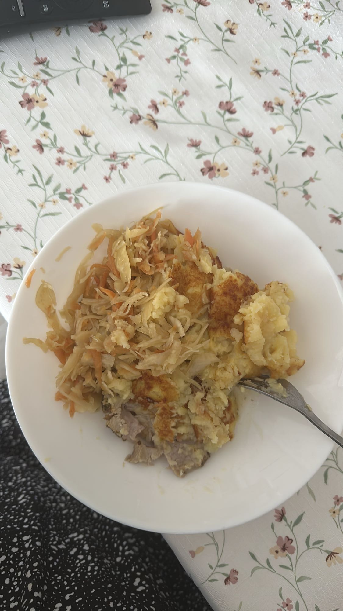 Schabowy z kapustą i ziemniakami