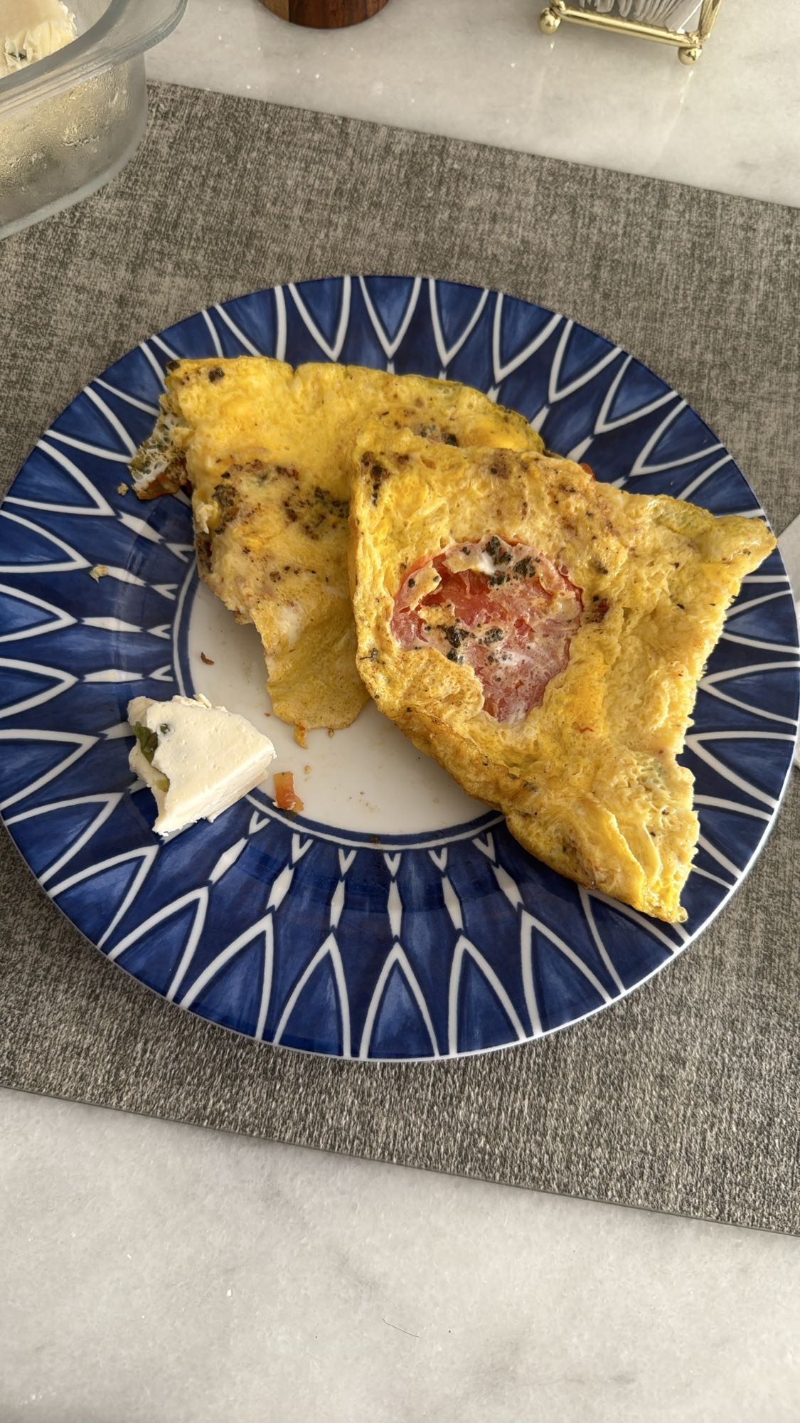 tortilla de huevo con tomate