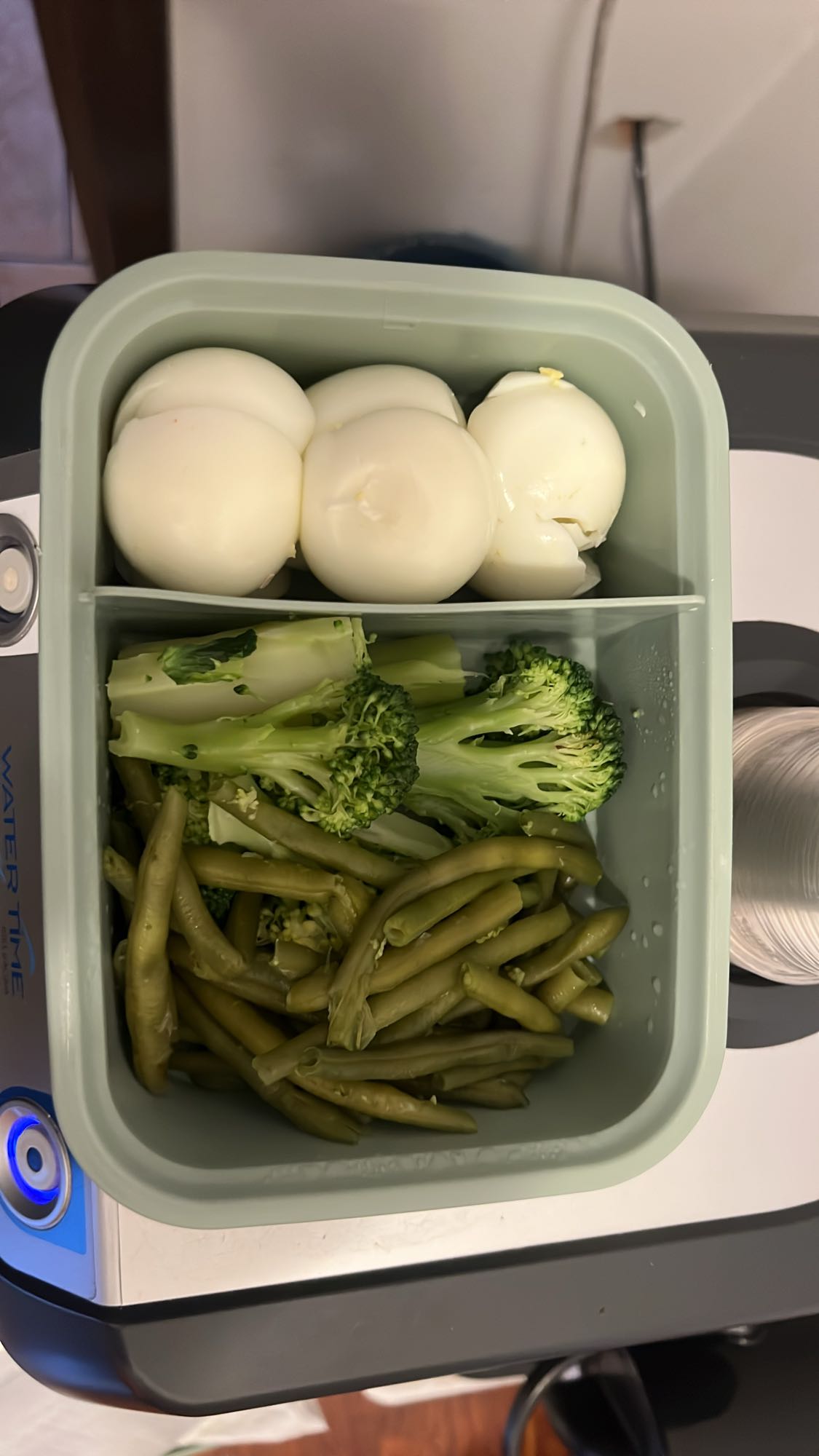 Yumurta ve Sebze Kutusu