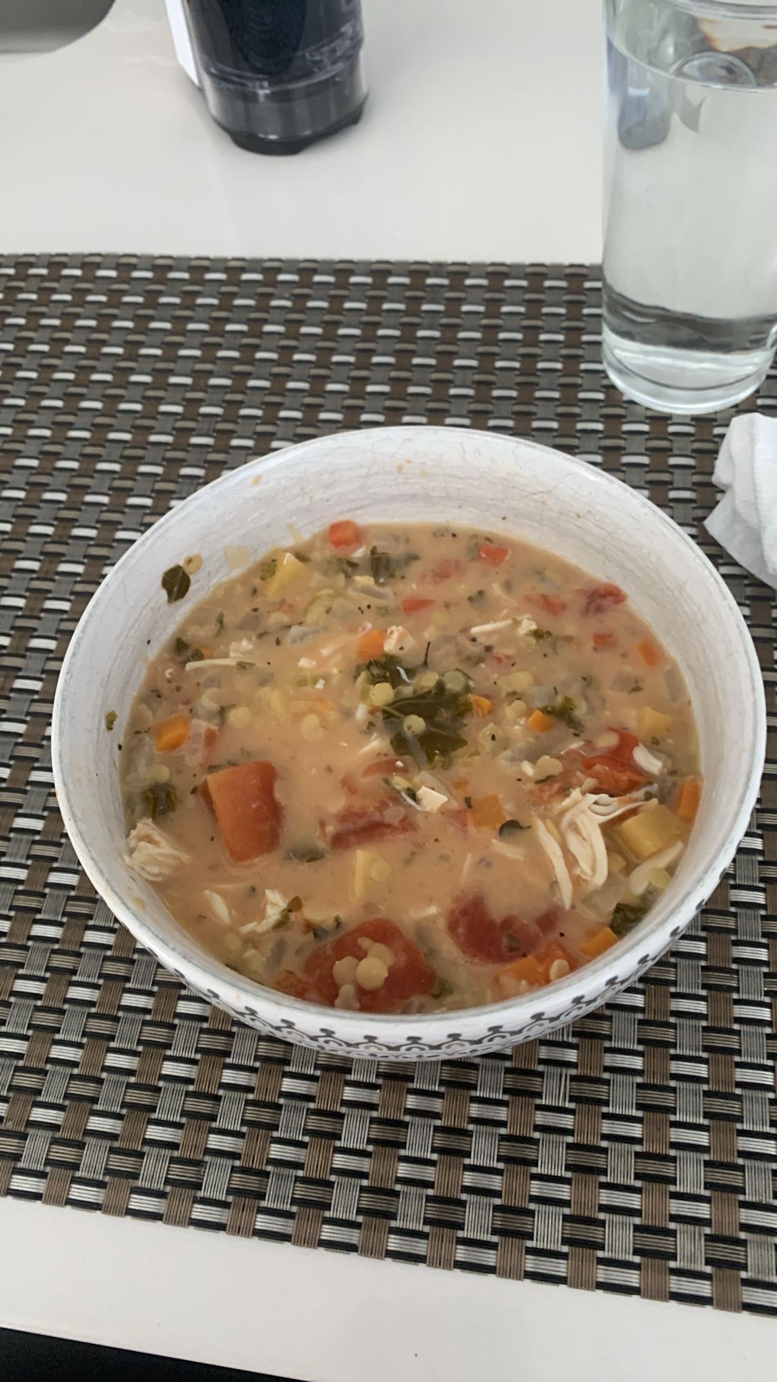 Soupe de légumes au poulet