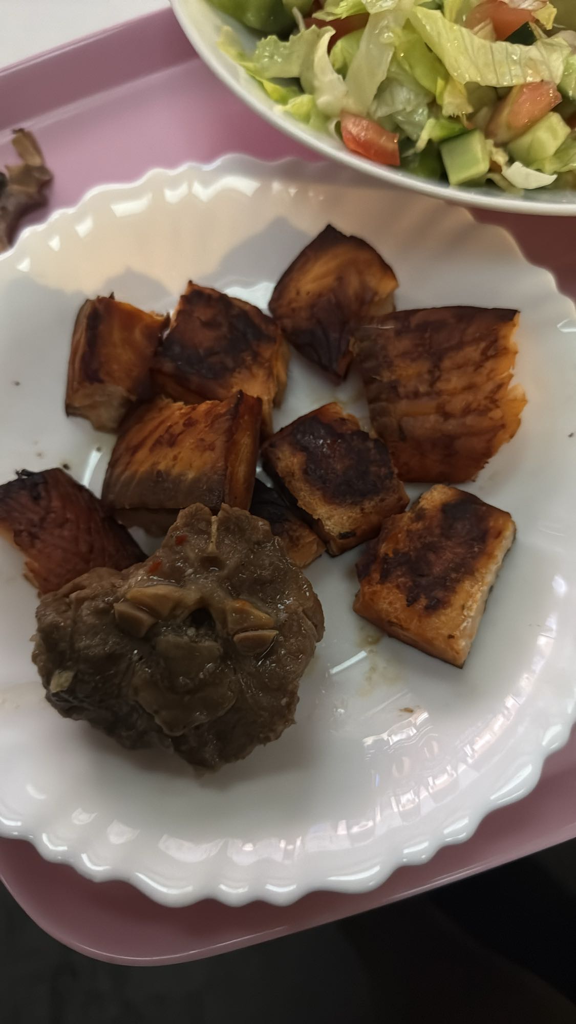 Oksehale og søtpotet