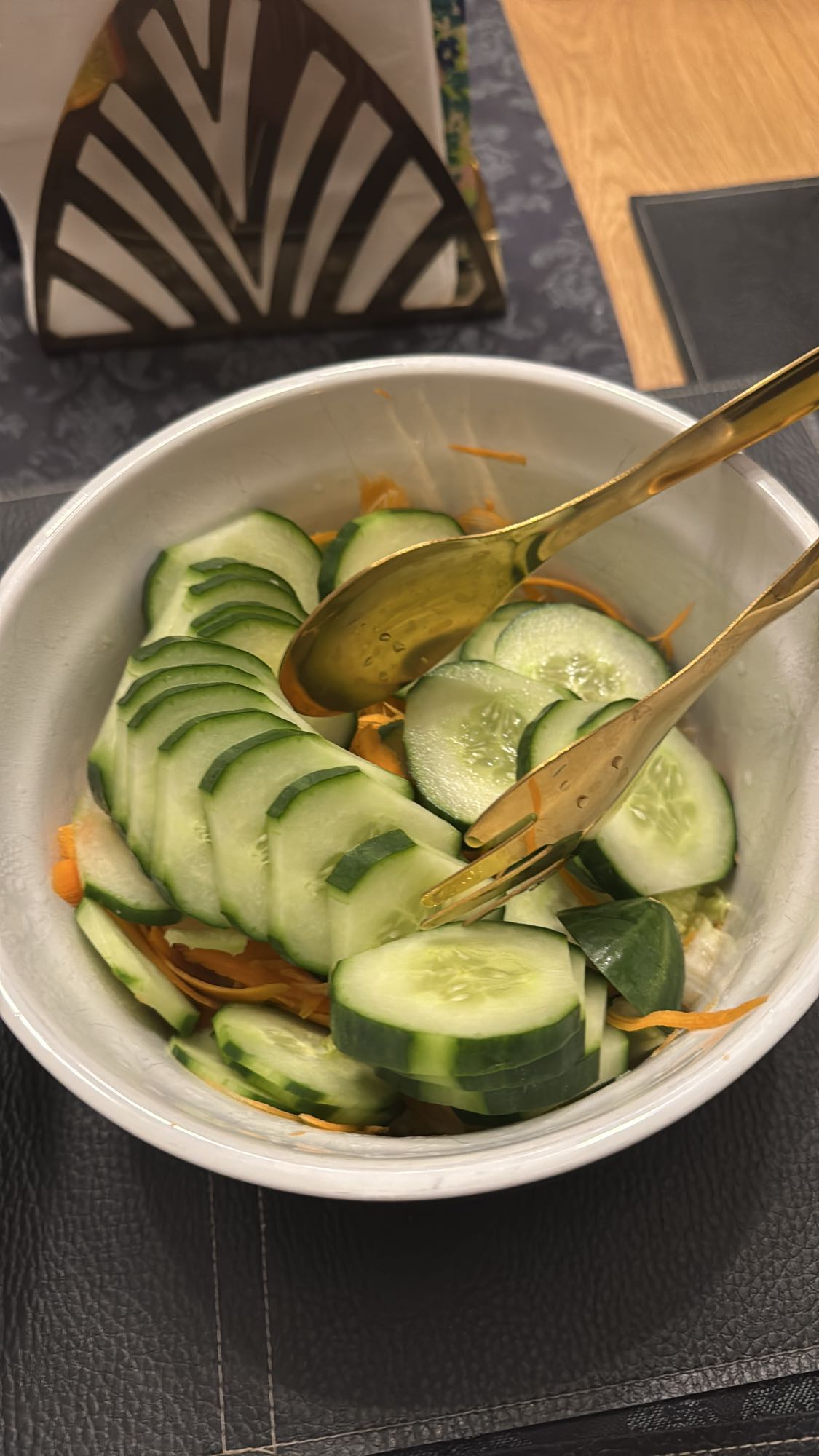 Gurk- och morotssallad