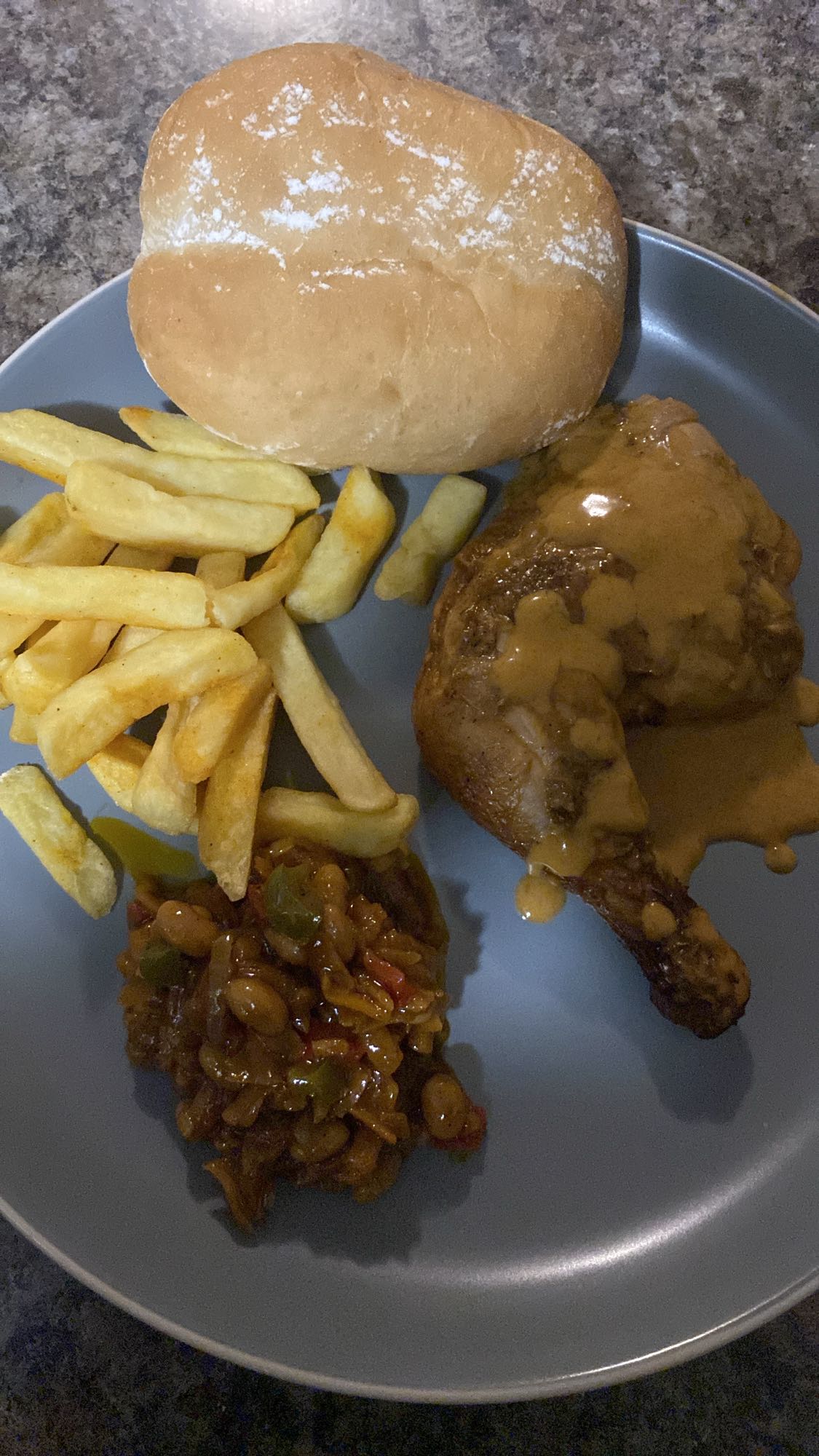 Chicken, chips & bun plate