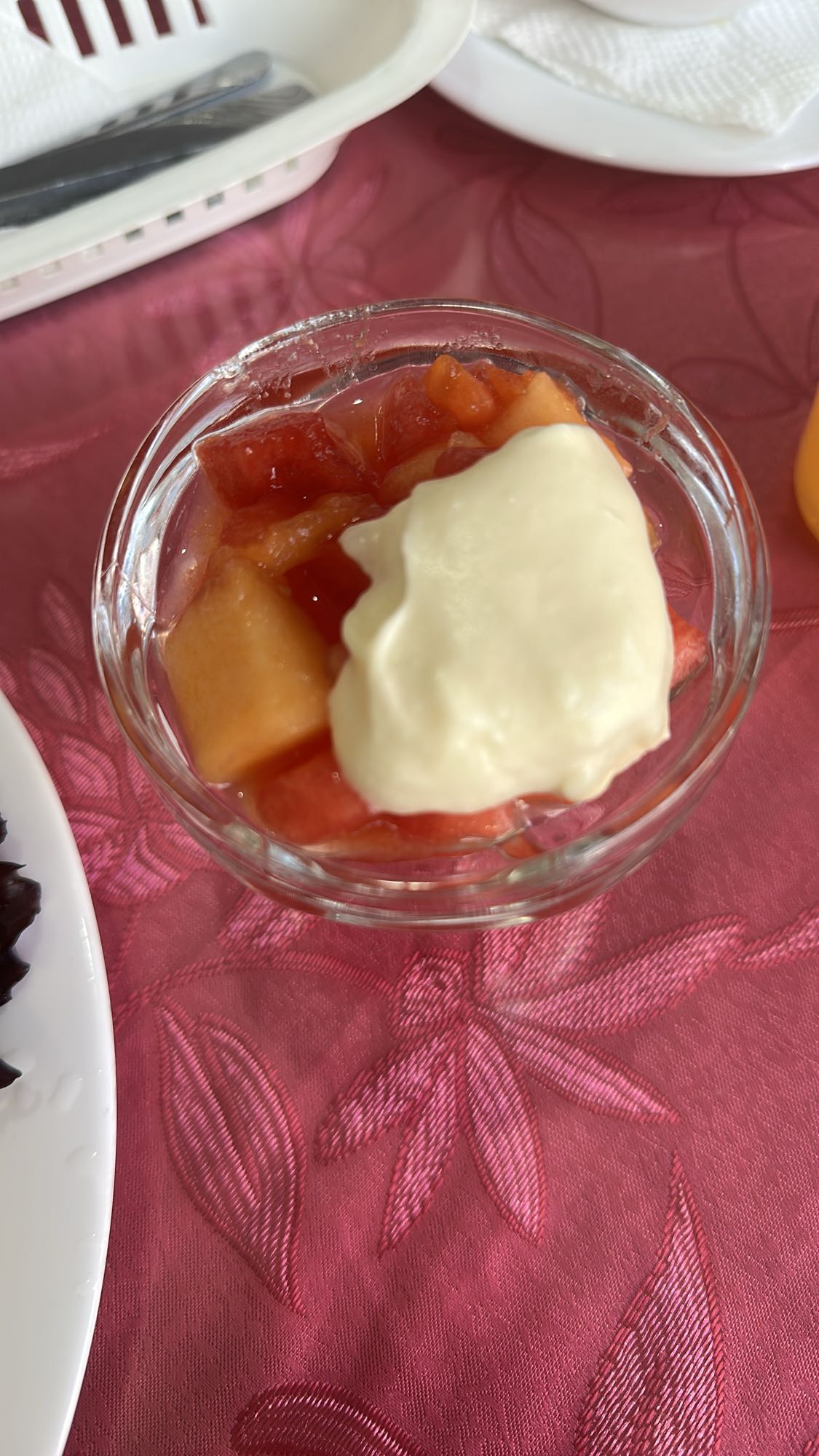 ensalada de frutas con crema