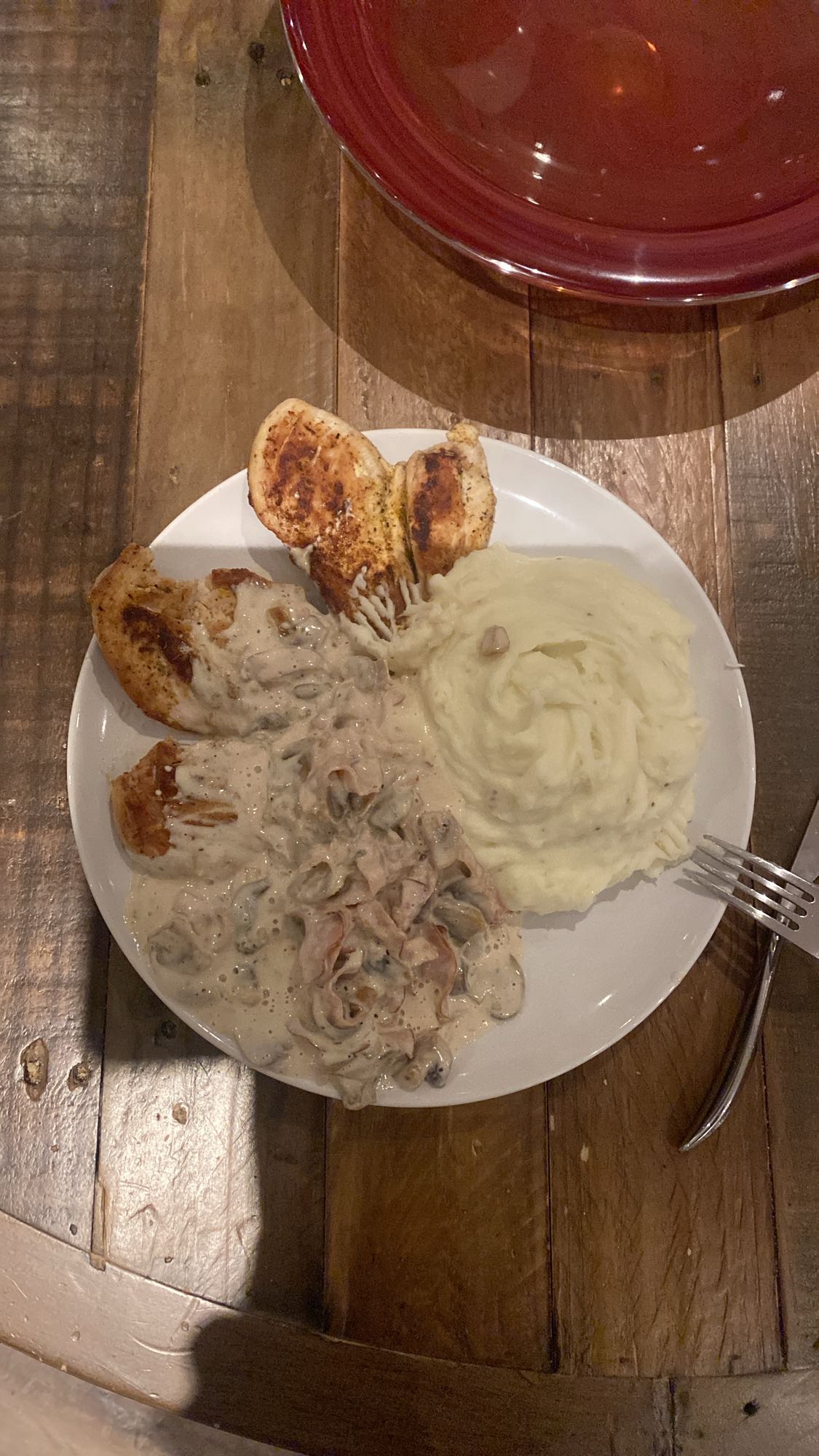 Kyckling med svampsås & mos