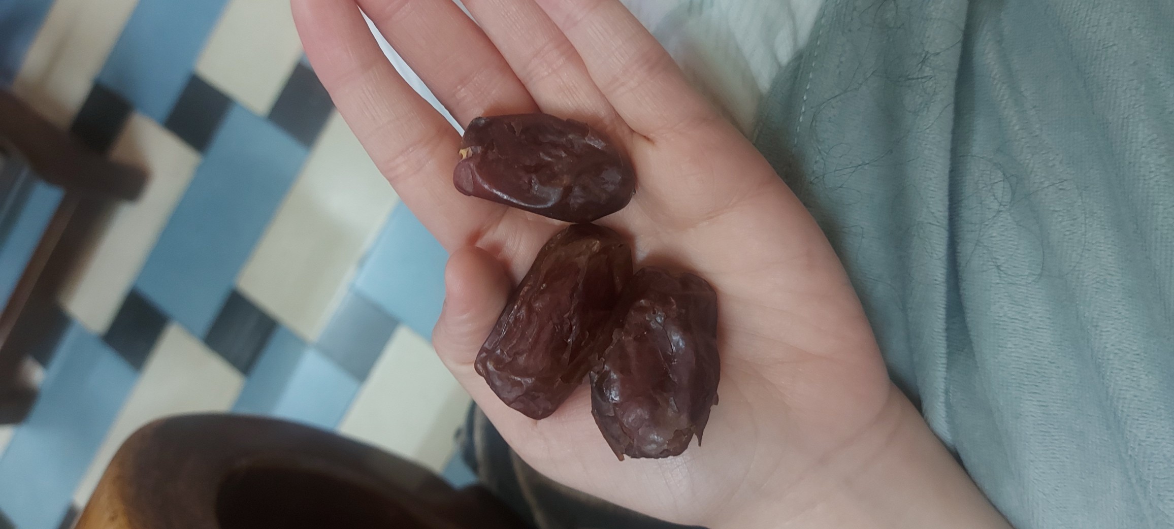 Handful of Dates
