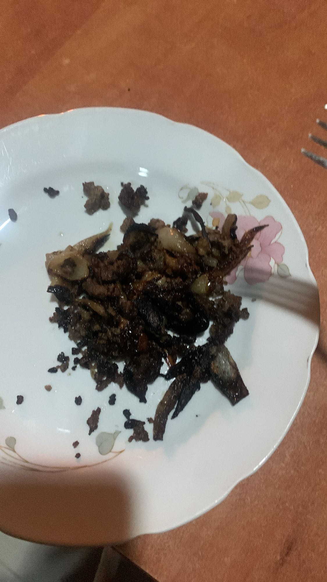 Fried beef with onions