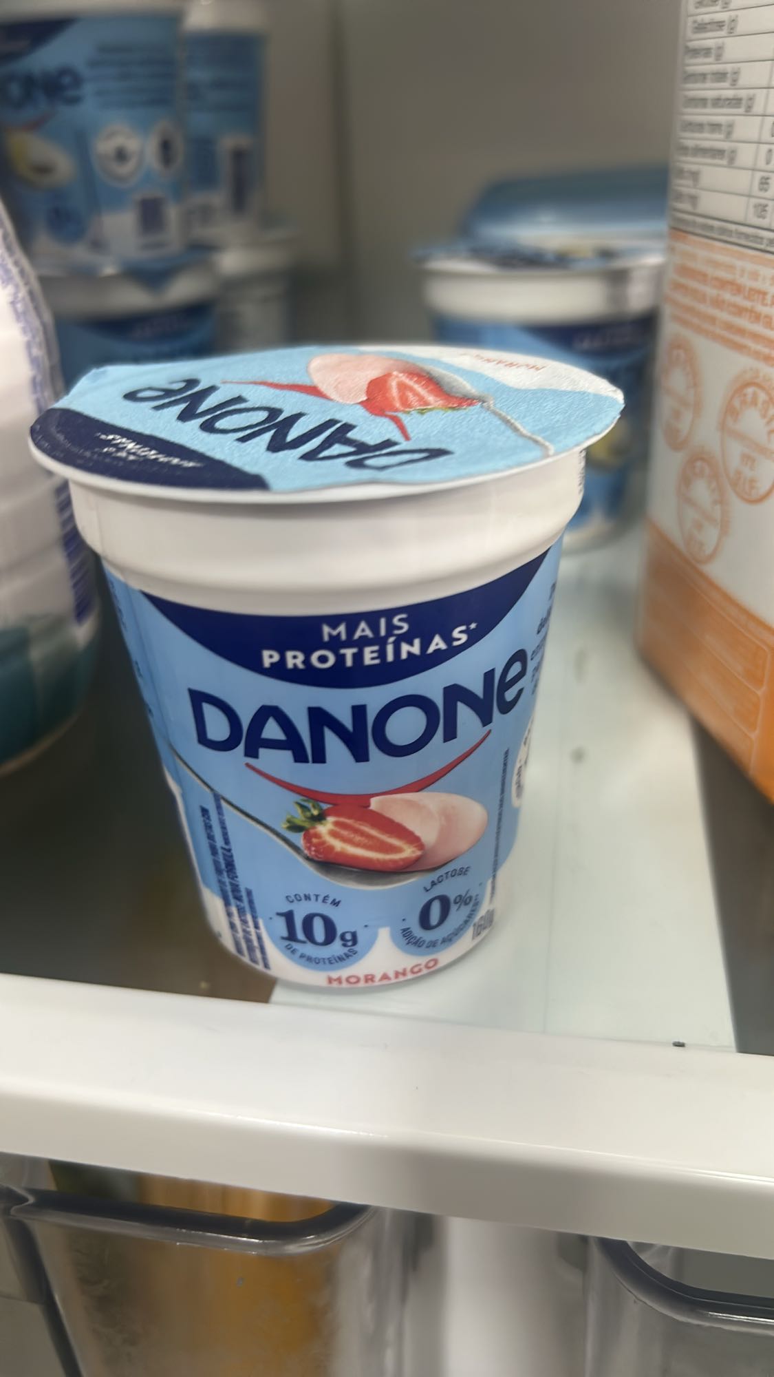 Iogurte morango Danone