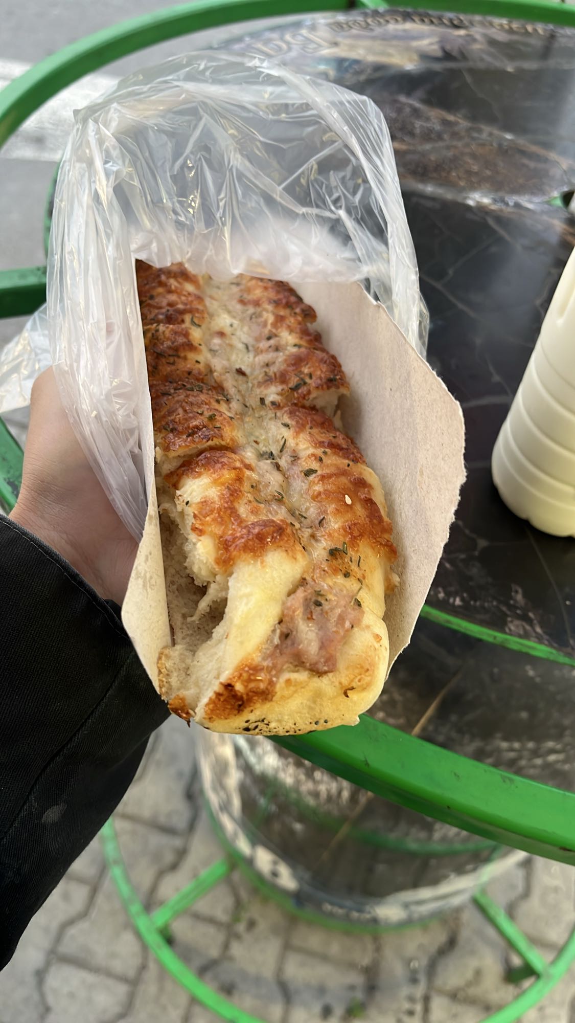 Печена закуска с кашкавал