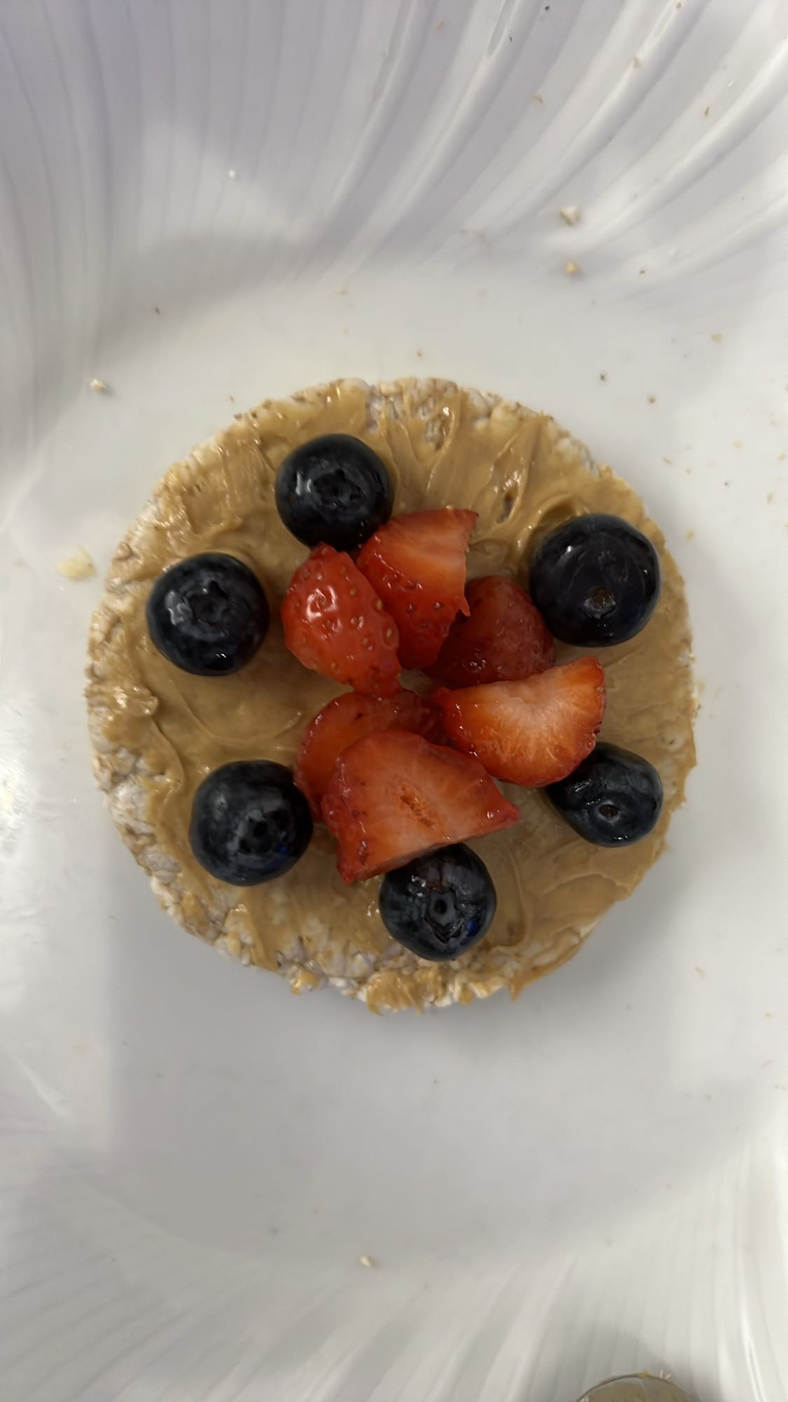 Rice cake with fruits