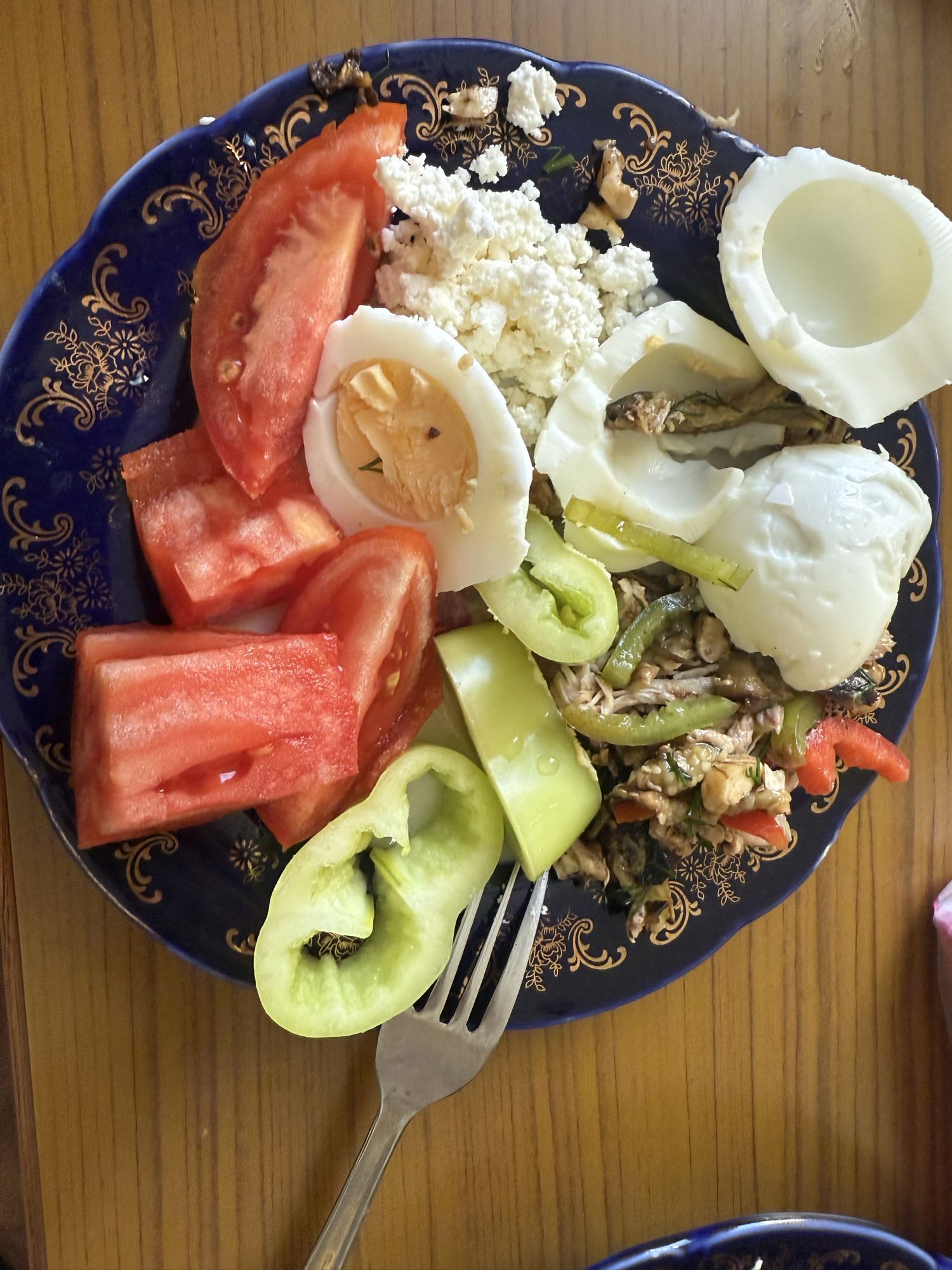 Chicken Breast Salad with Walnuts, Peppers, Ricotta and Egg Whites