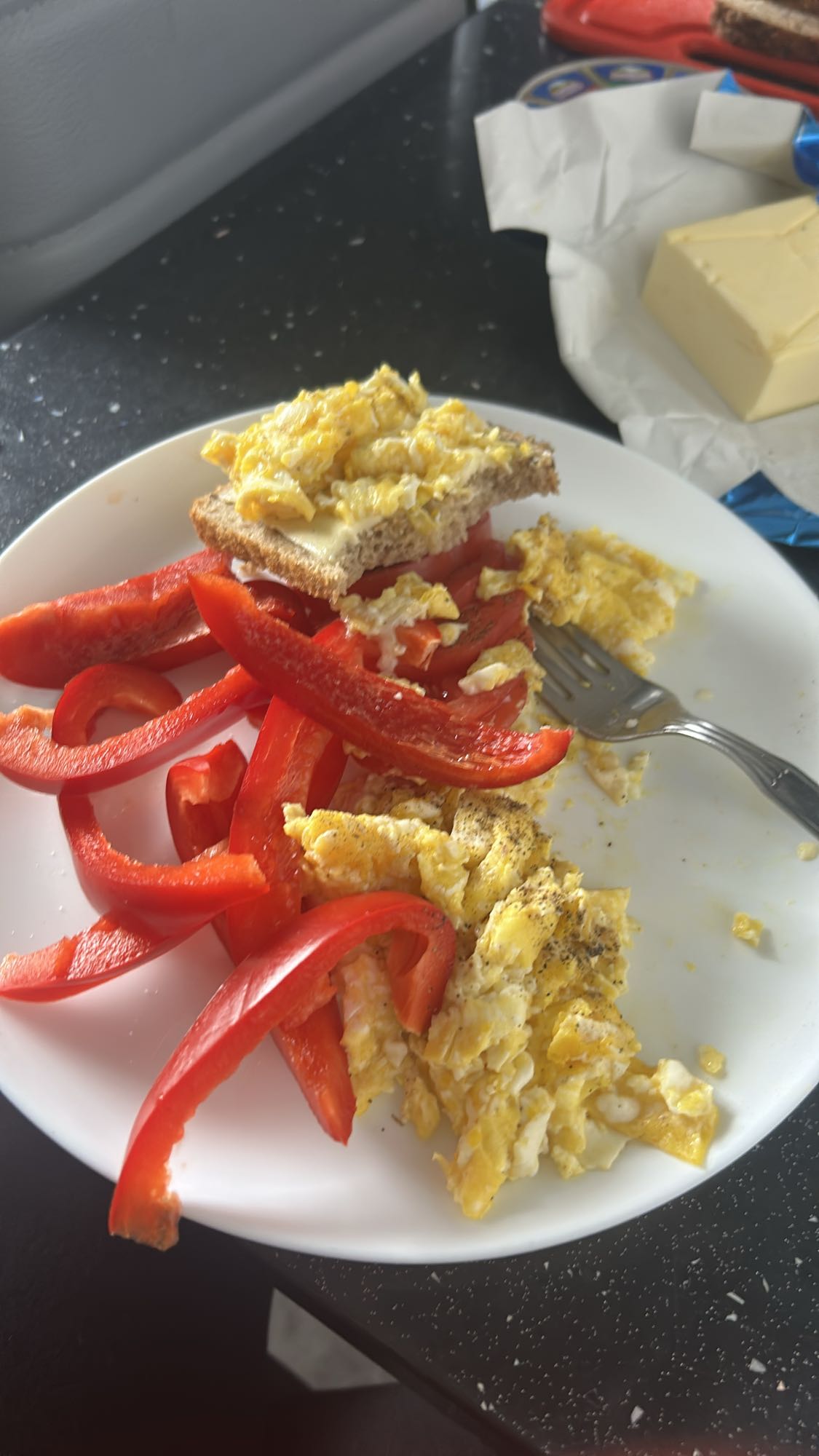 Jajecznica z papryką