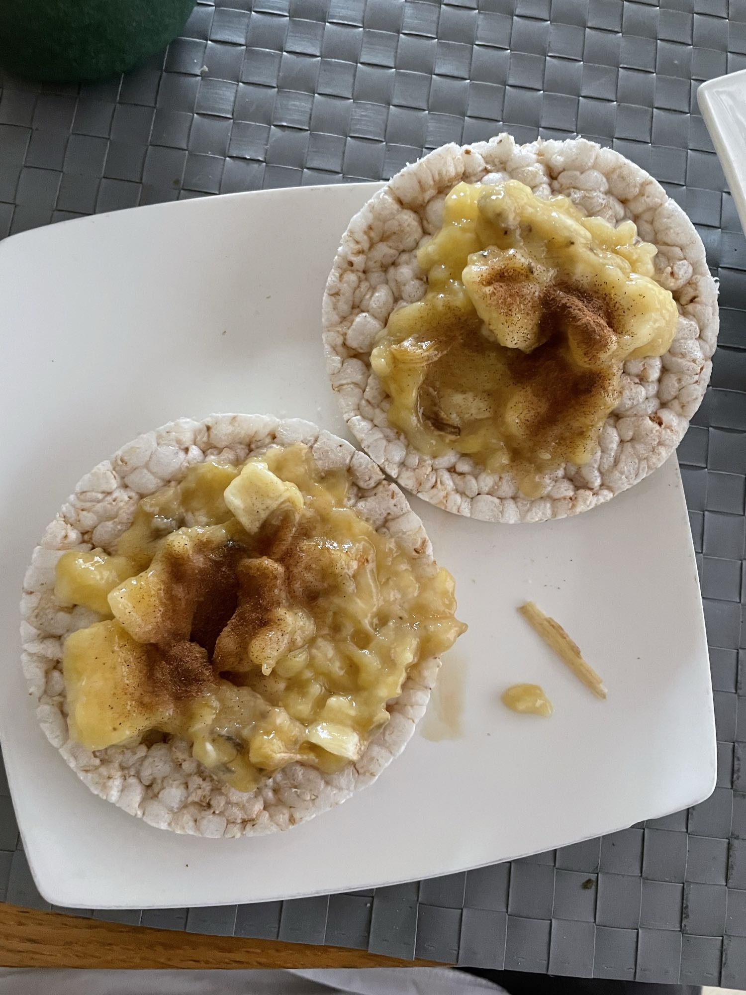 Wafle ryżowe z bananem