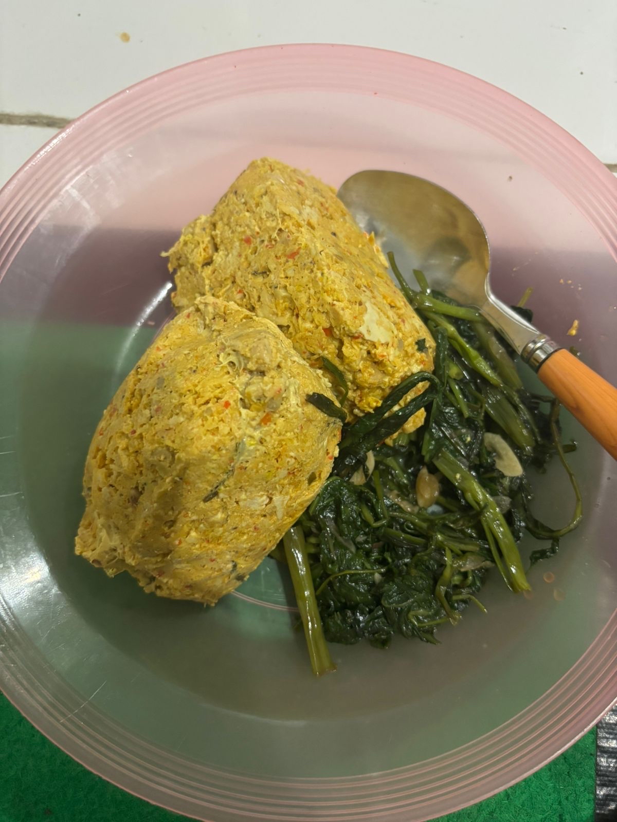 Pepes tahu dan kangkung