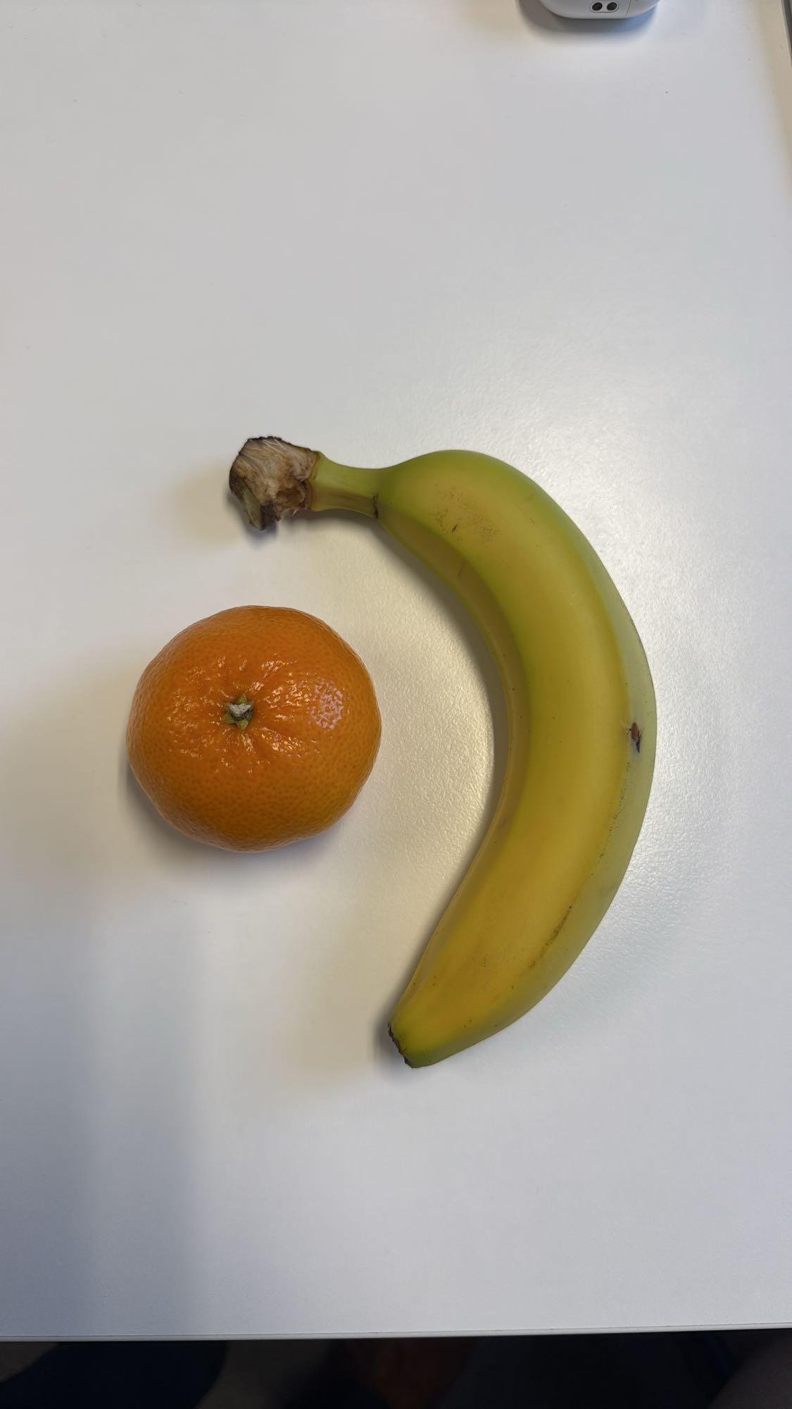Banana and Mandarin