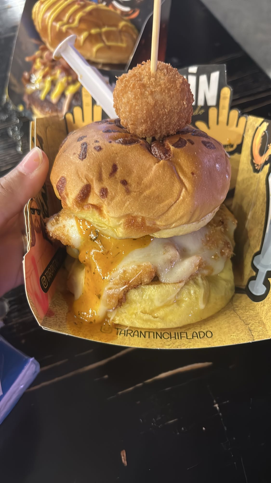 Burger au poulet frit