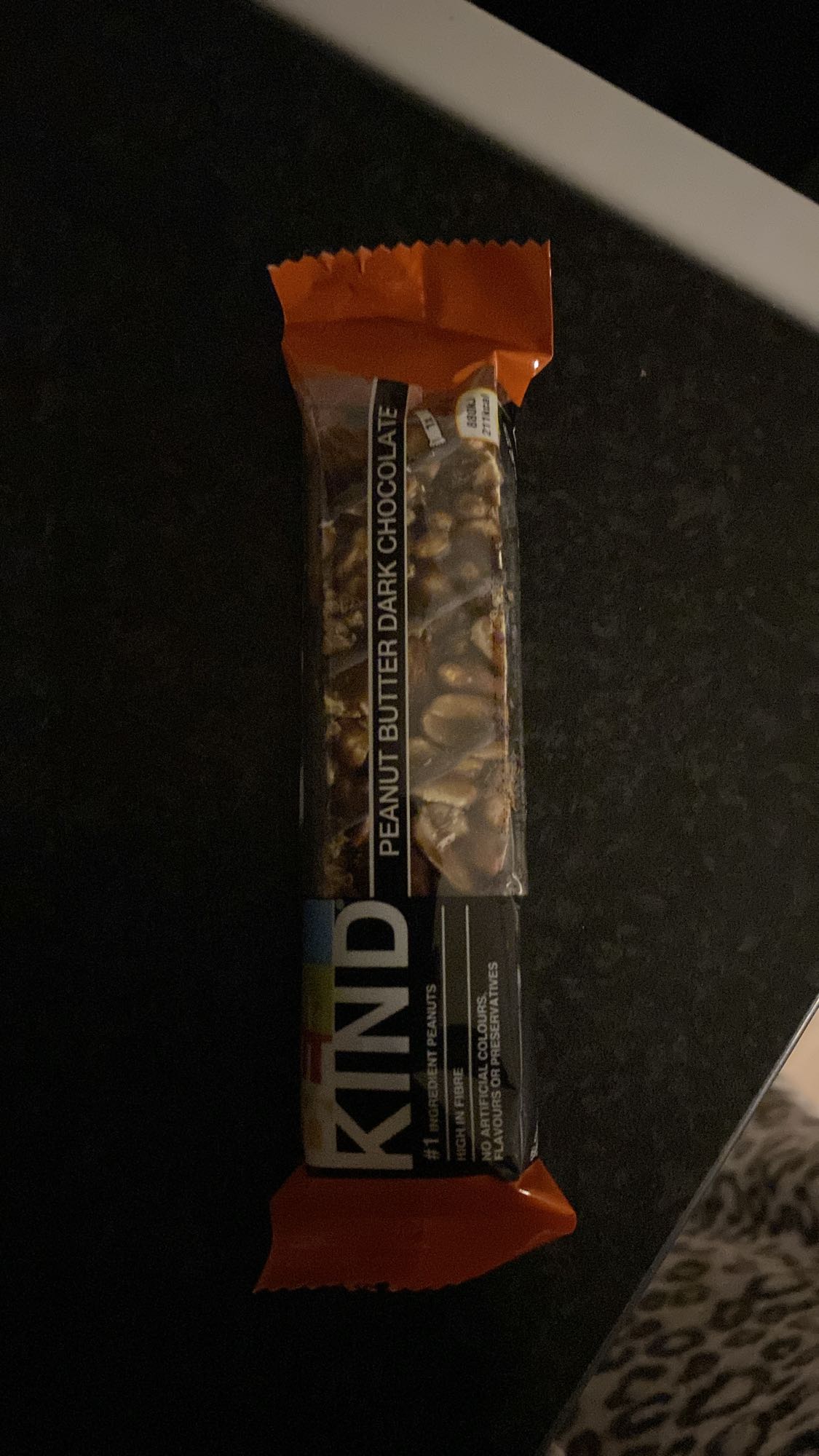 Jordnöt & mörk chokladbar