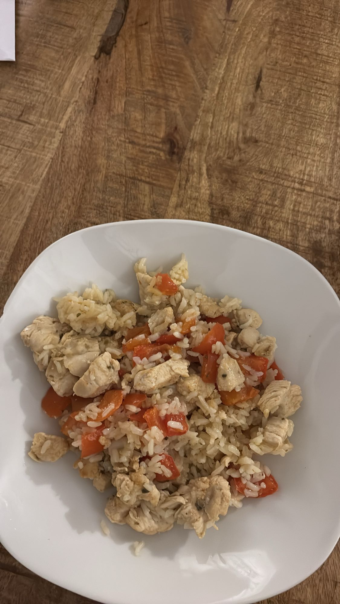 kip rijst met paprika