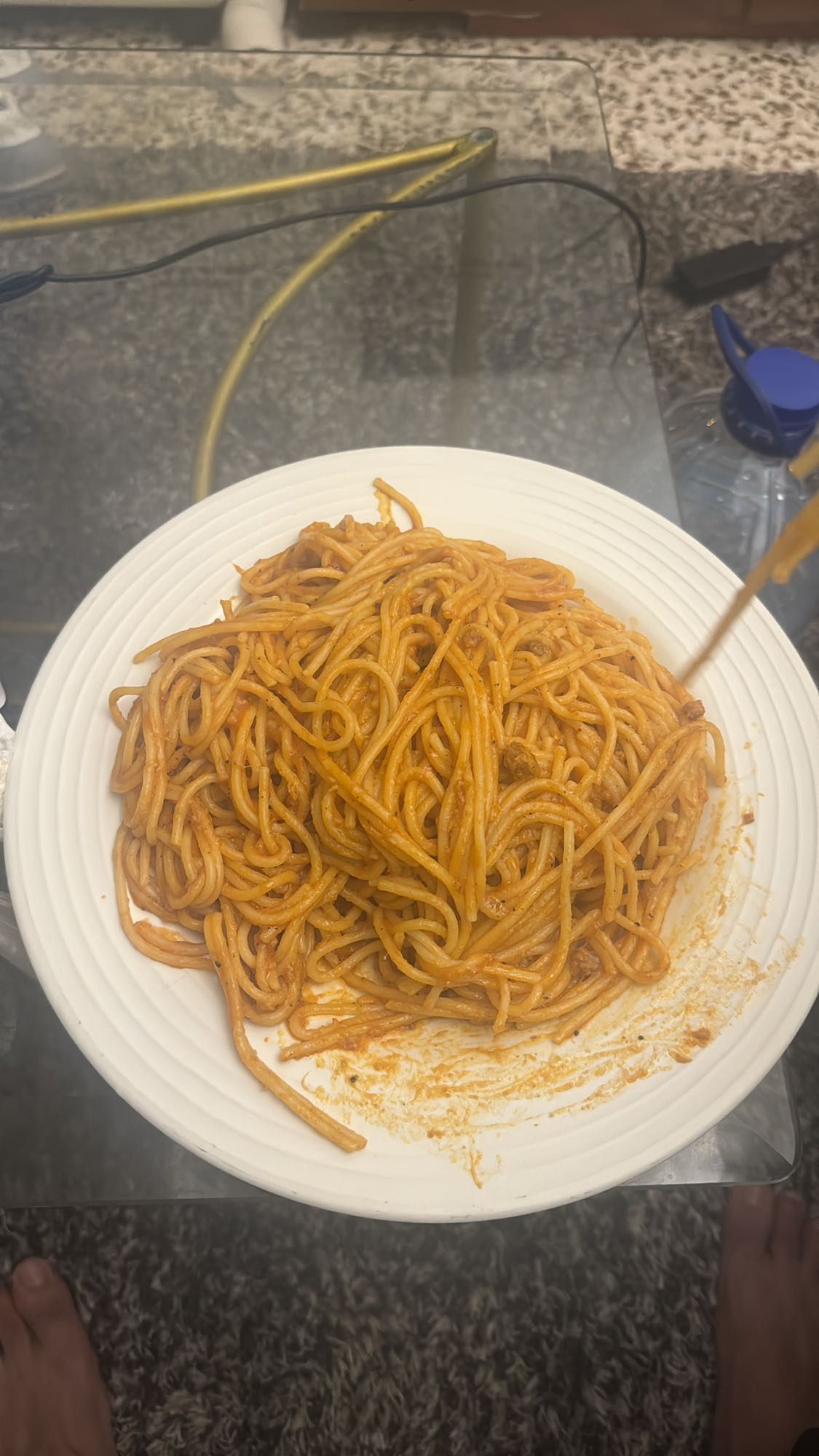 Espaguetis con salsa roja