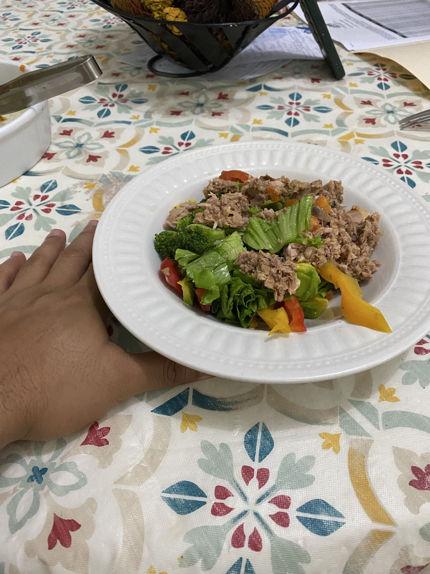 Ensalada de atún y verduras