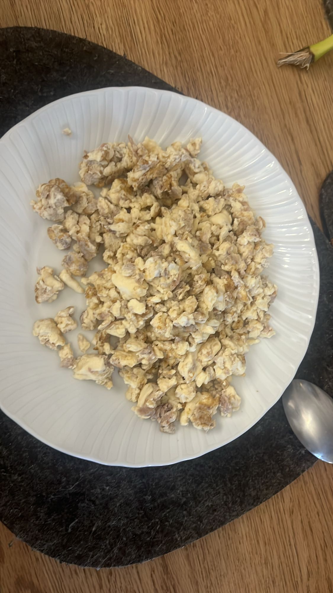 Yumurtalı Et Kavurması