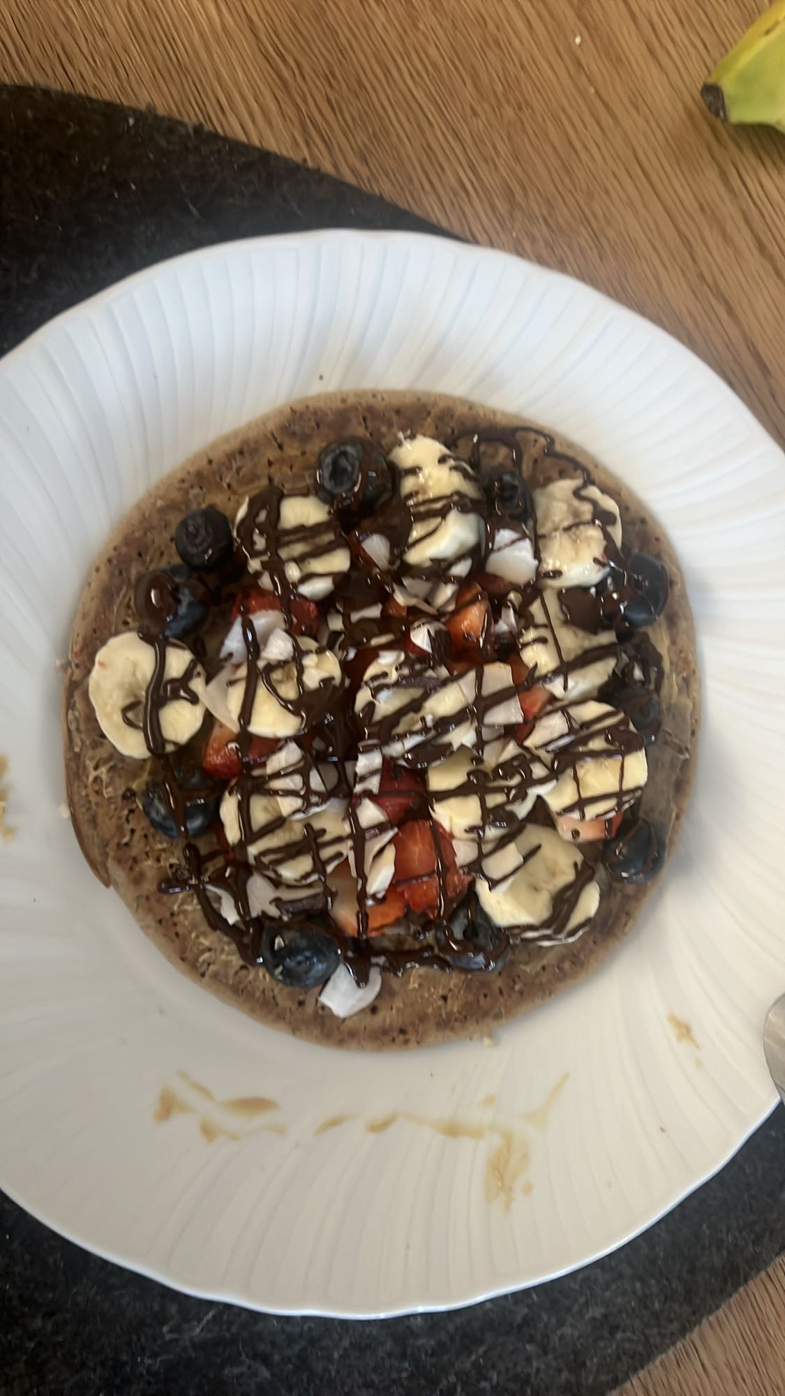 Frugt chokolade pandekage