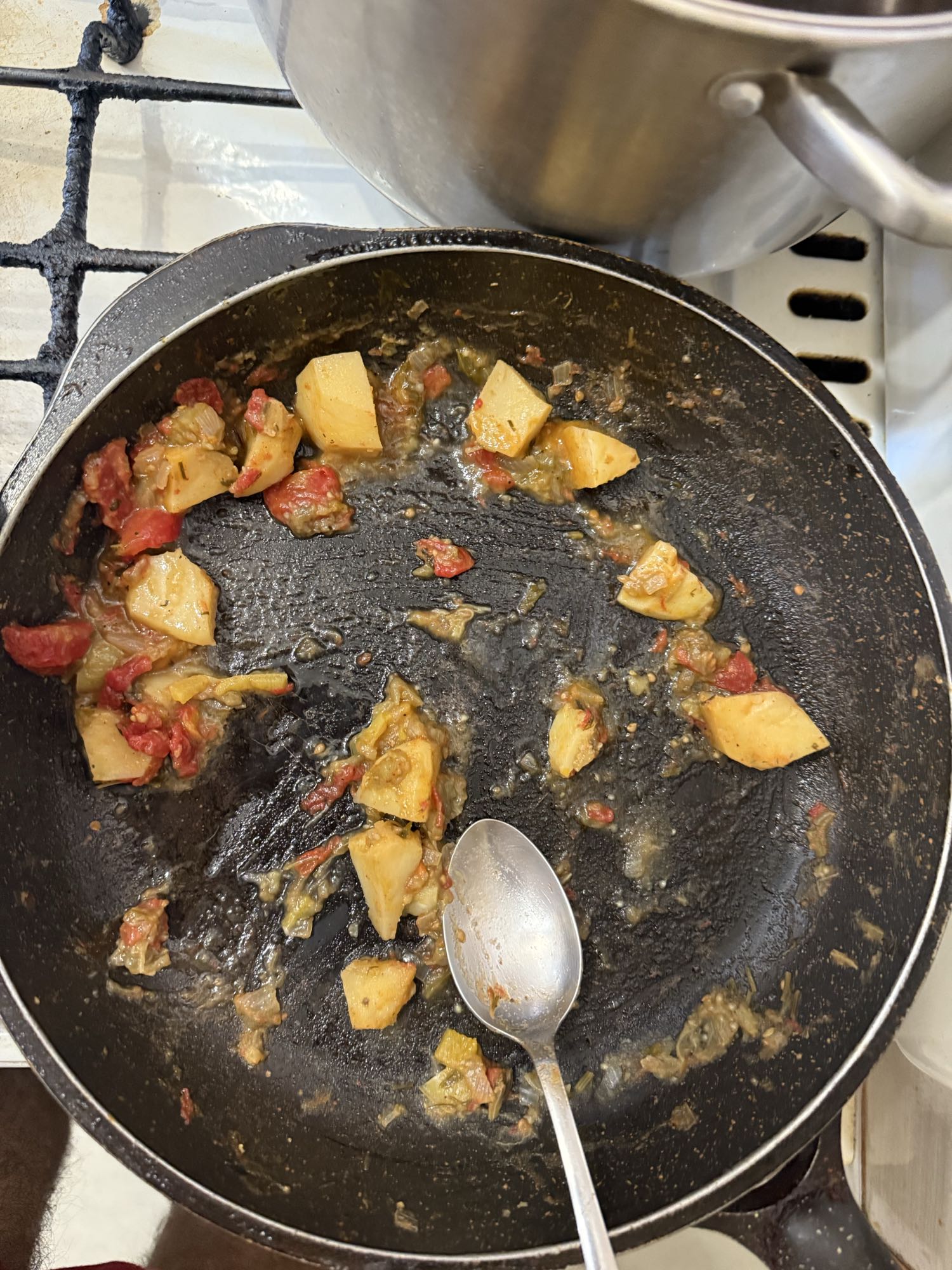 Potato tomato stir-fry