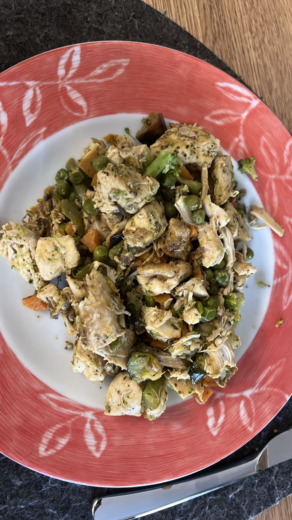 Tavuklu sebze karışımı