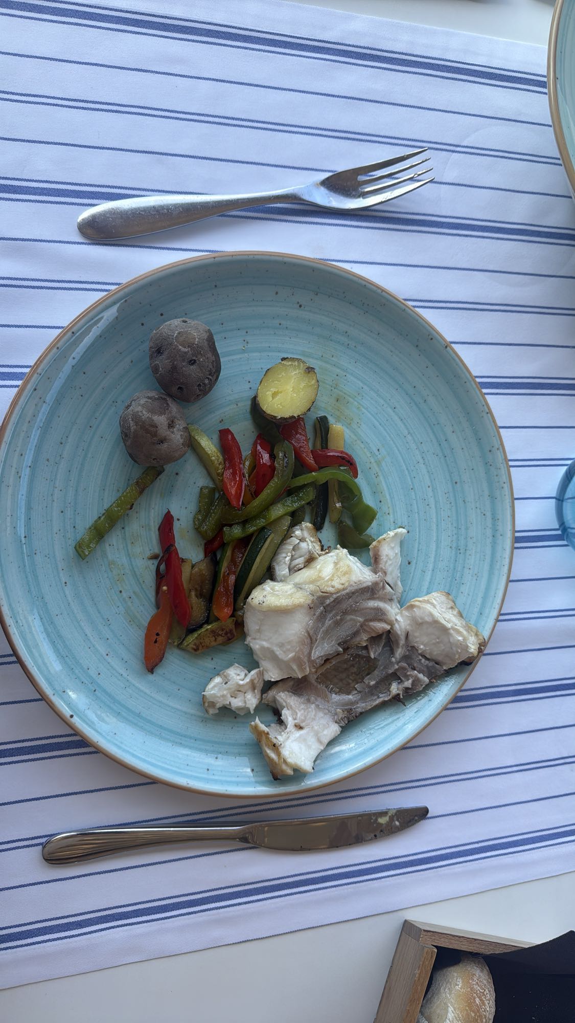 Ryba z warzywami i ziemniakami