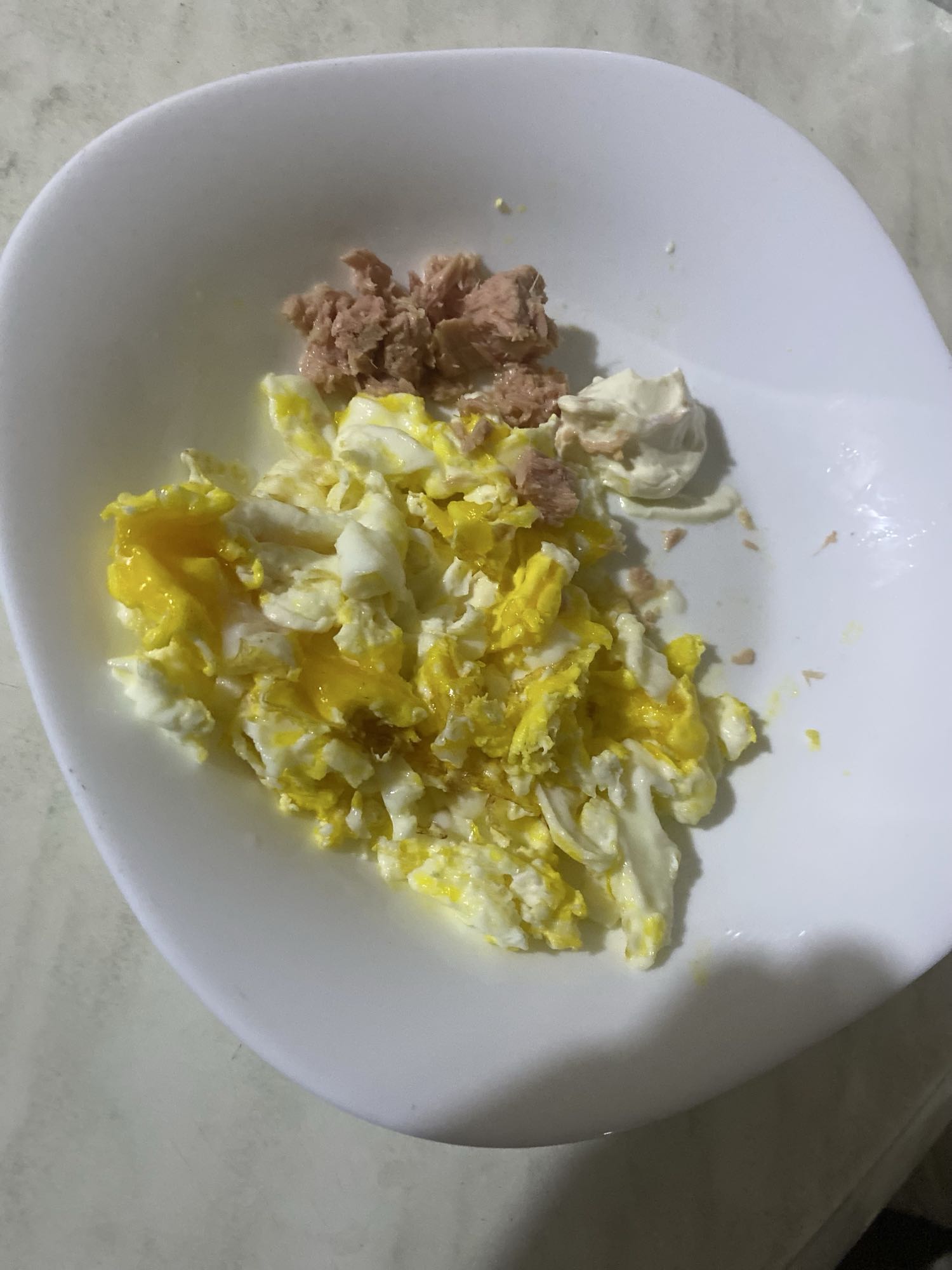 Eggs with Tuna & Mayo