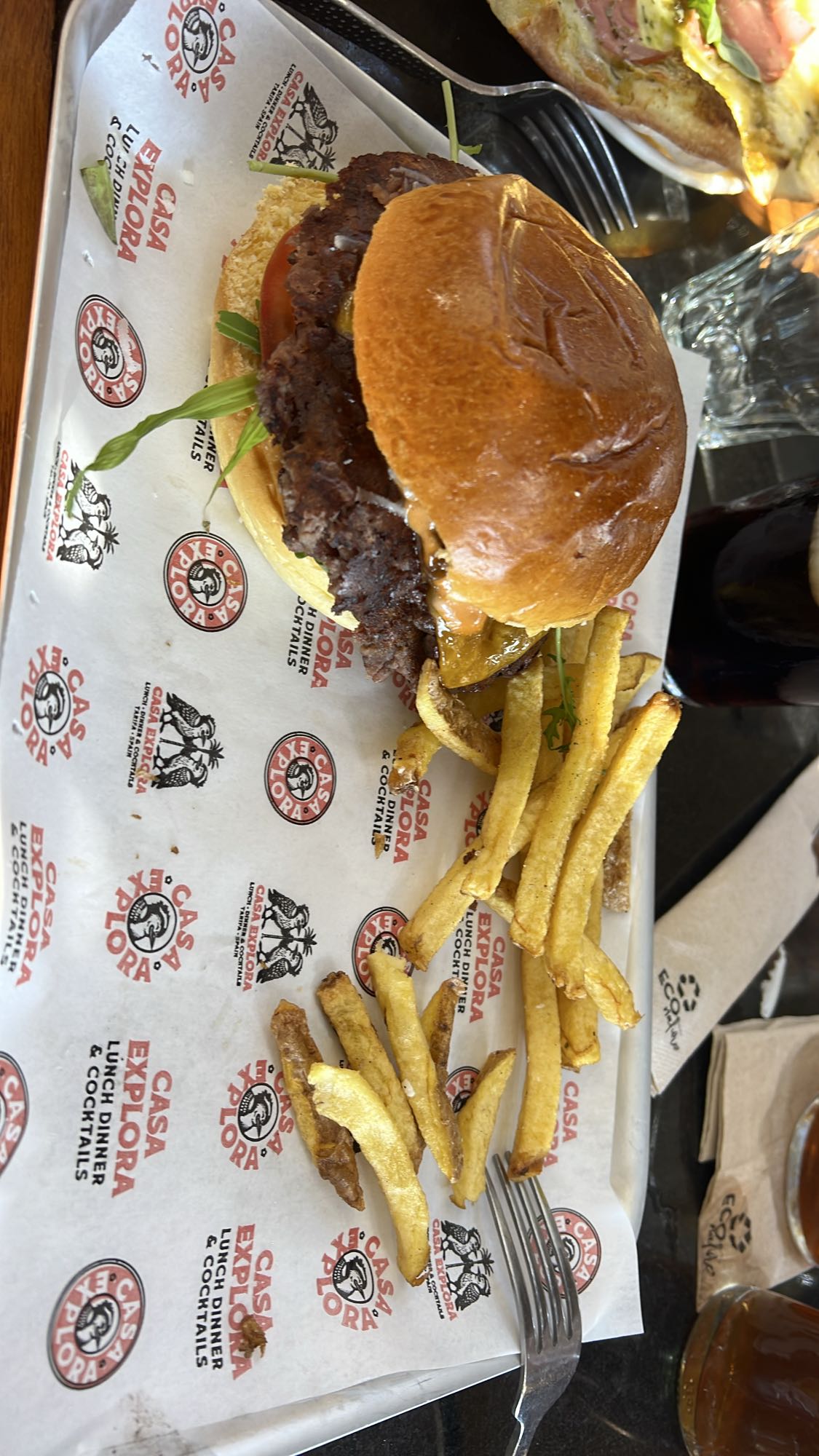 Hamburguesa con papas