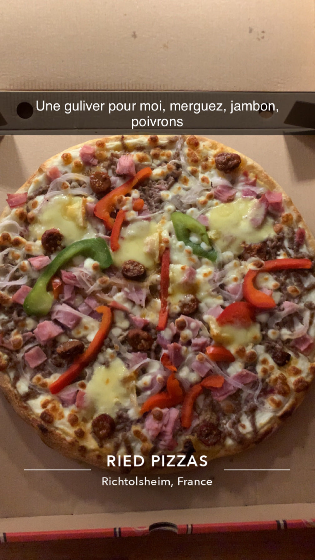 Pizza merguez jambon