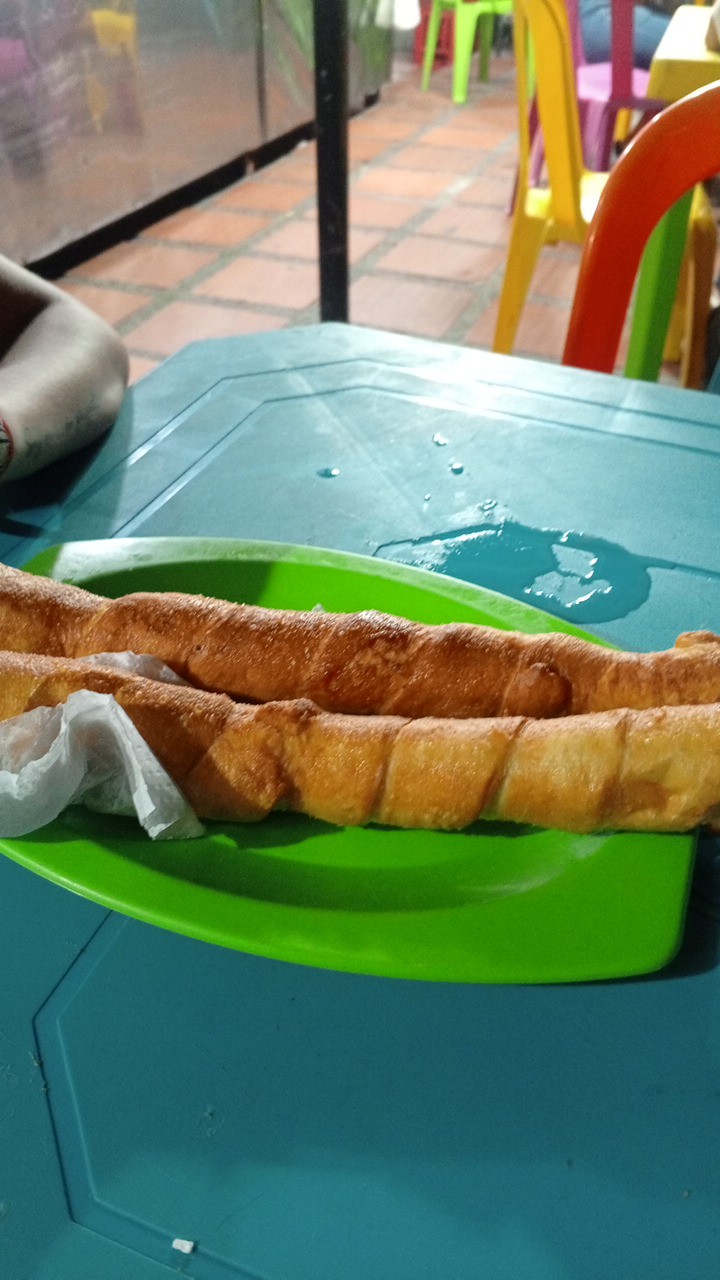 churros largos fritos