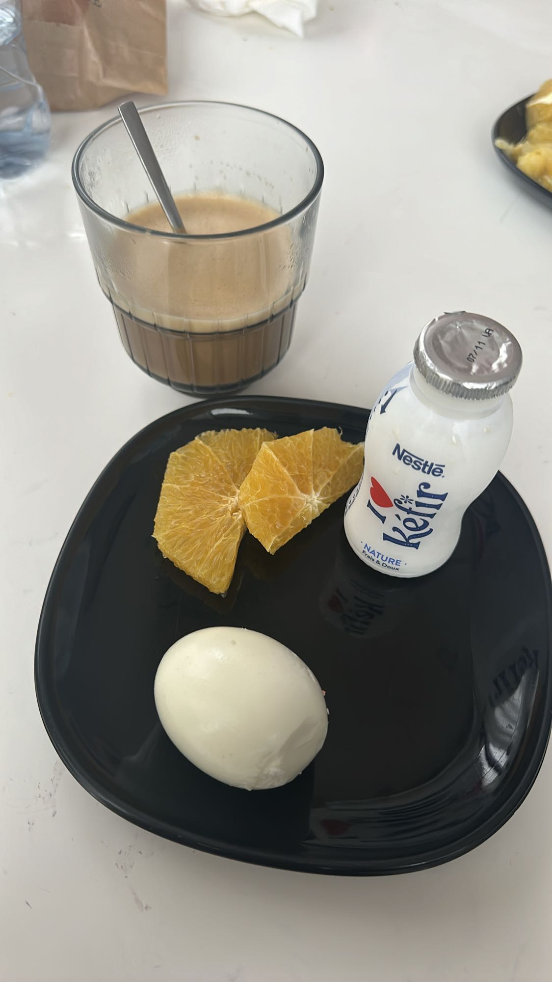 Mic dejun cu kefir și ou